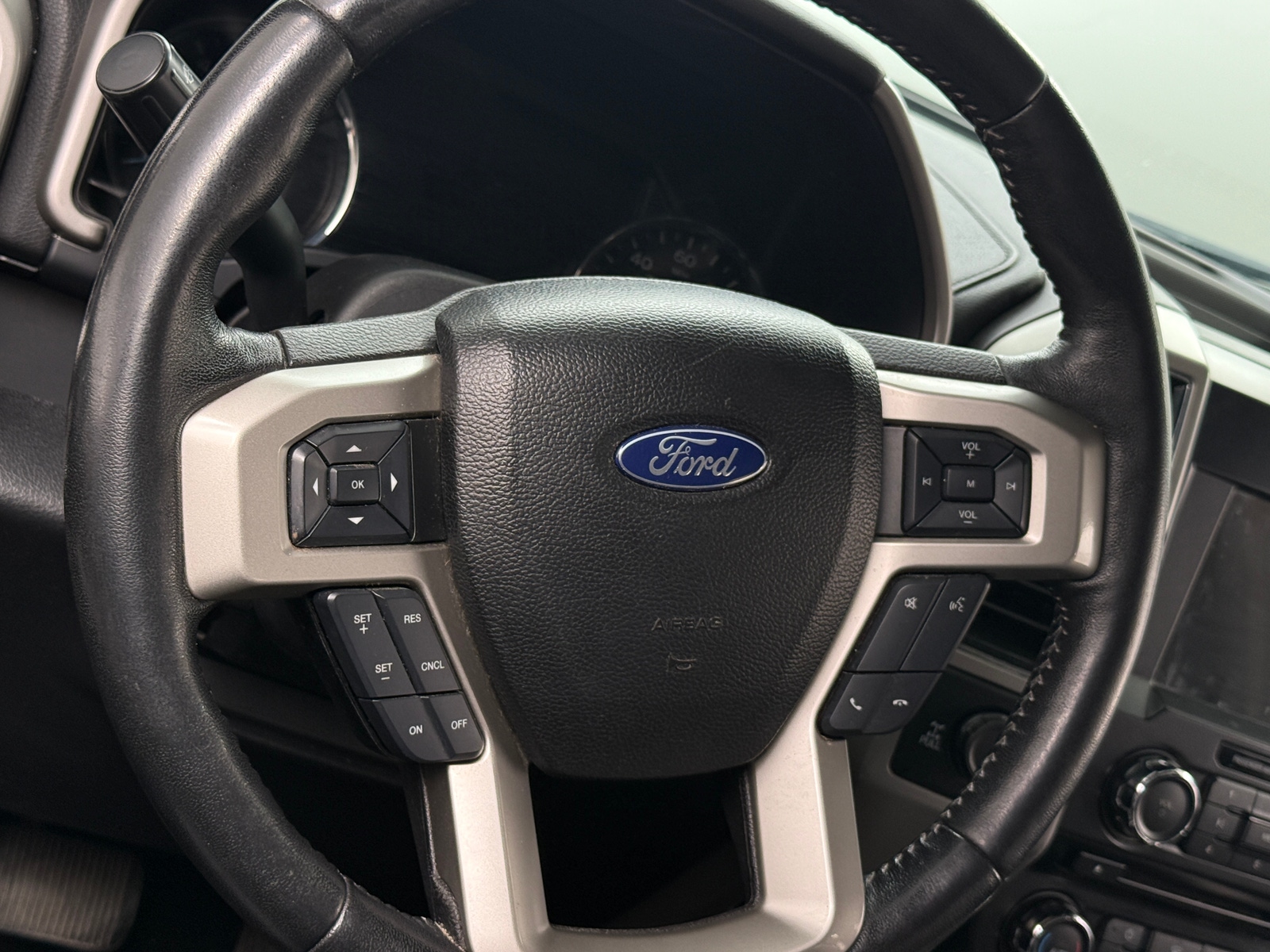 Thumbnail: 2017 Ford Econoline - 4