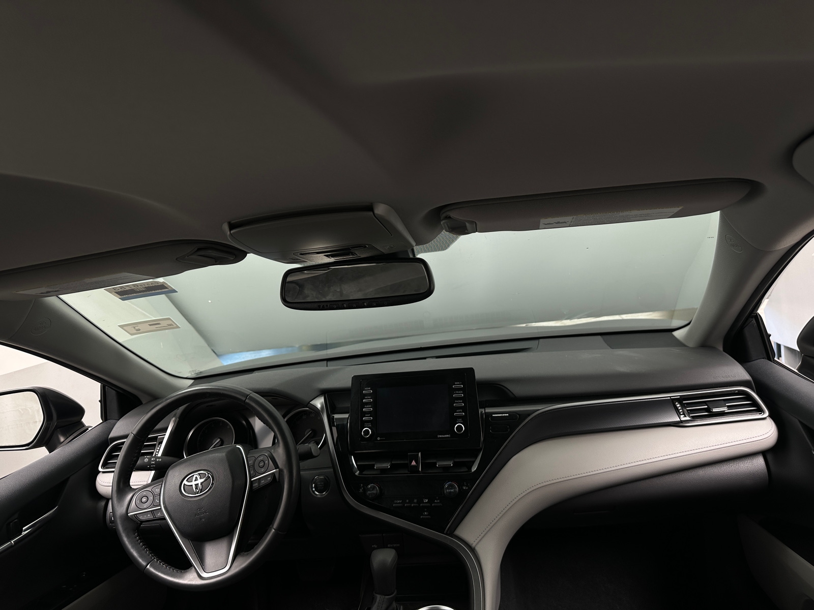 Thumbnail: 2022 Toyota Camry - 3