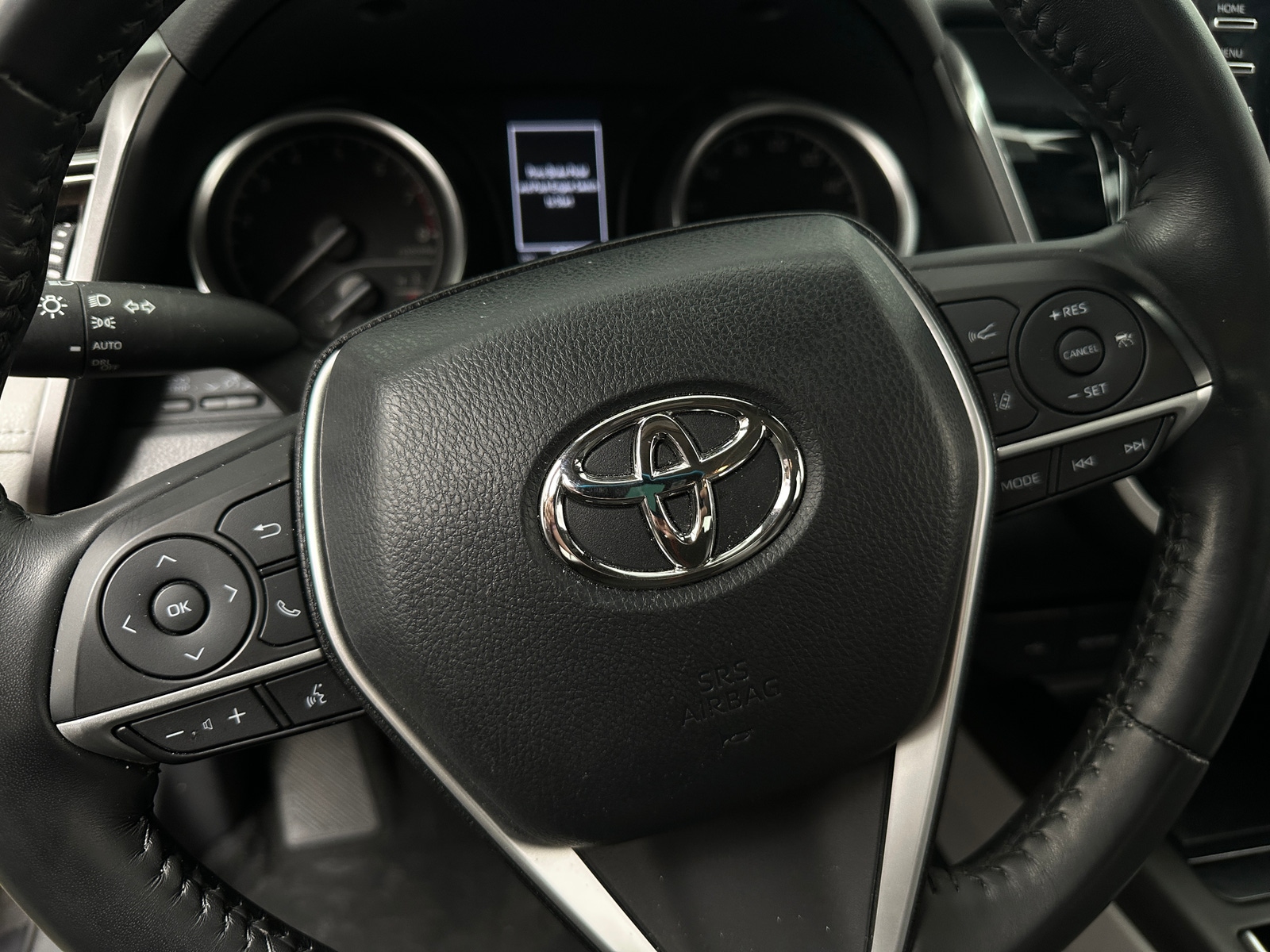 Thumbnail: 2022 Toyota Camry - 5