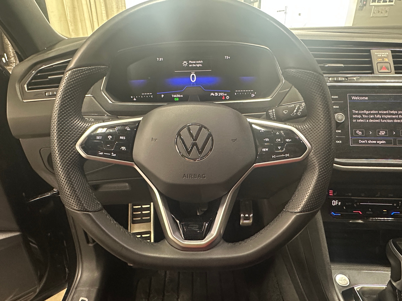 Thumbnail: 2024 Volkswagen Tiguan - 4