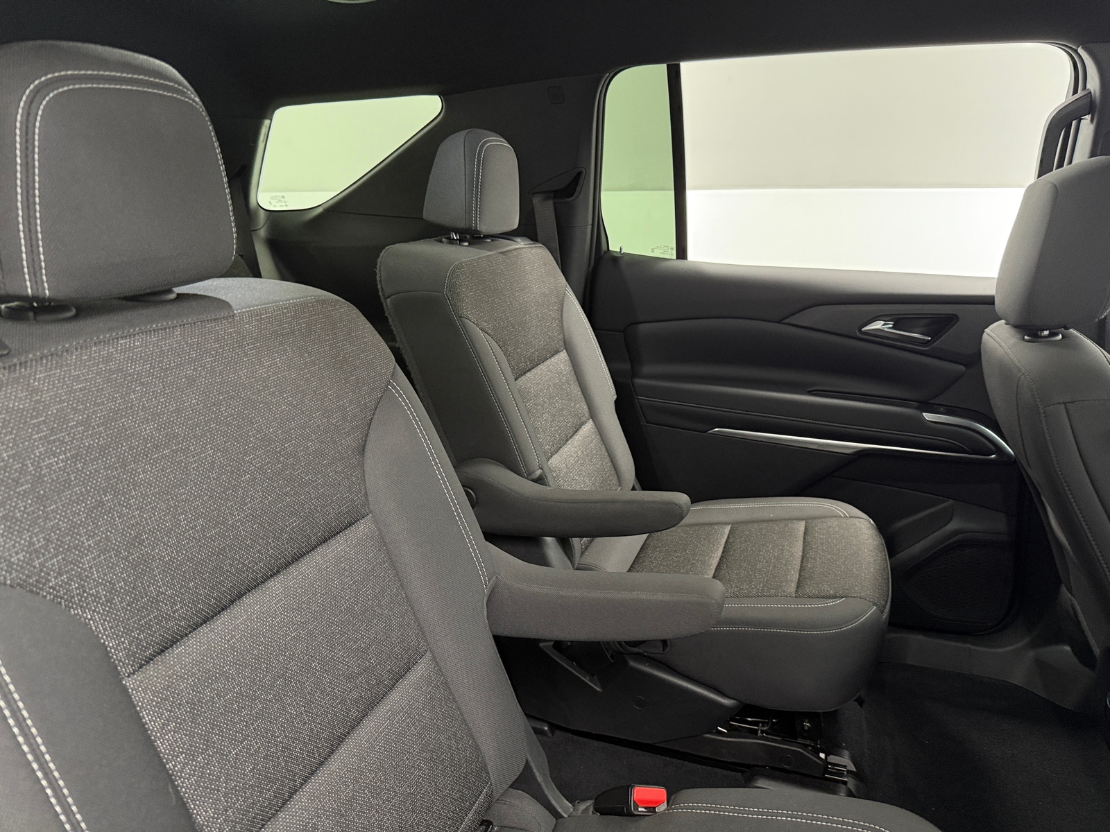 Thumbnail: 2024 Chevrolet Traverse - 6