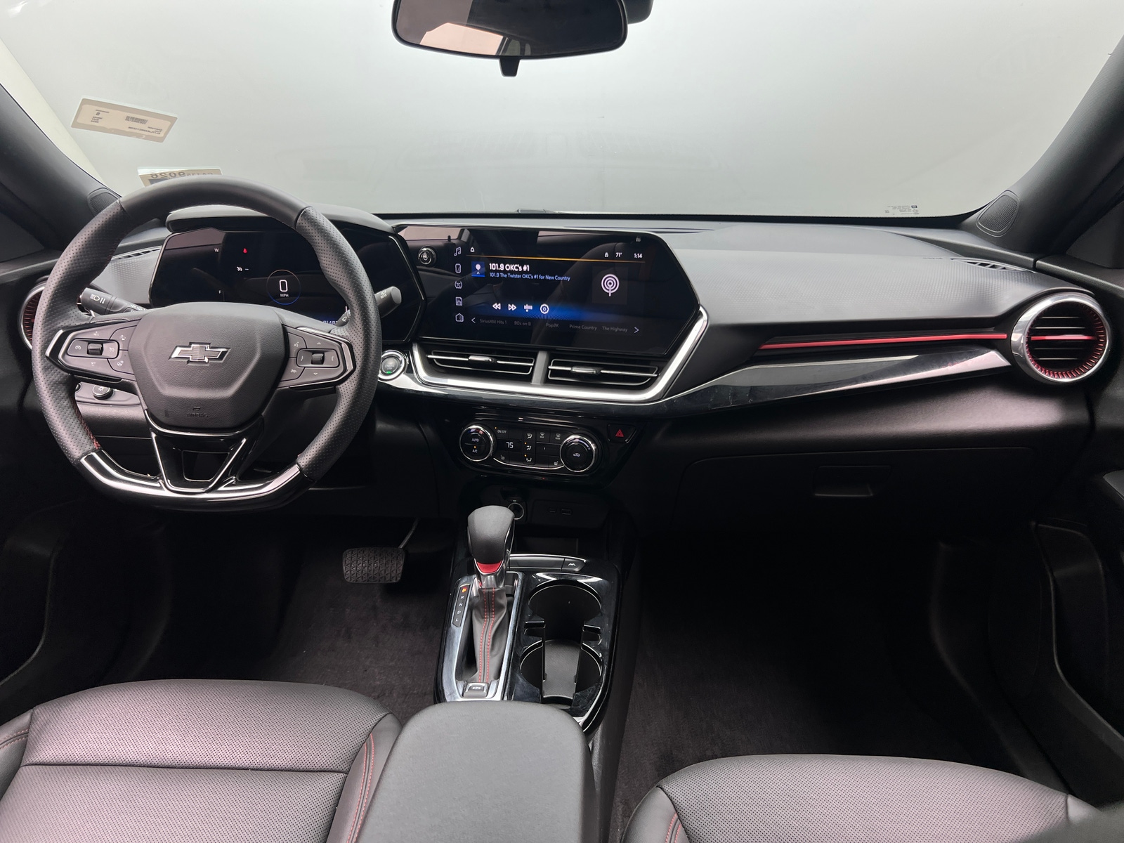 Thumbnail: 2024 Chevrolet Trax - 2