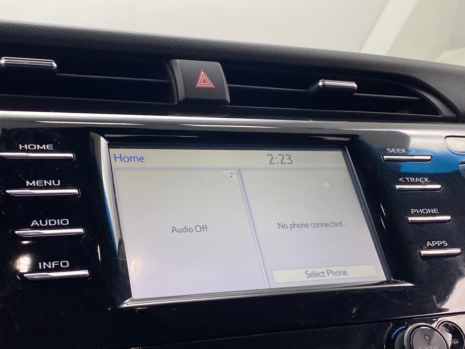 Thumbnail: 2018 Toyota Camry - 3