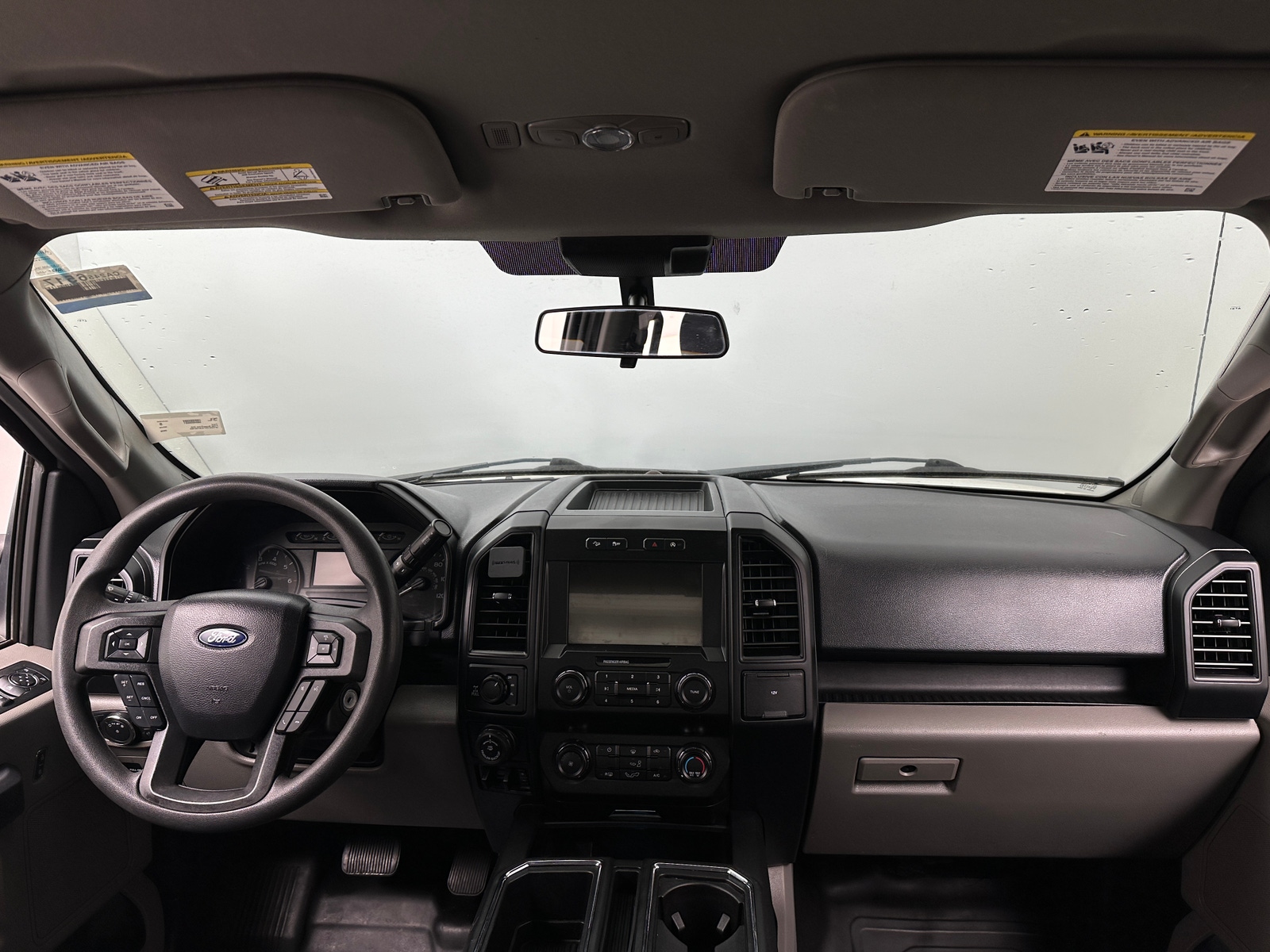 Thumbnail: 2020 Ford Econoline - 3