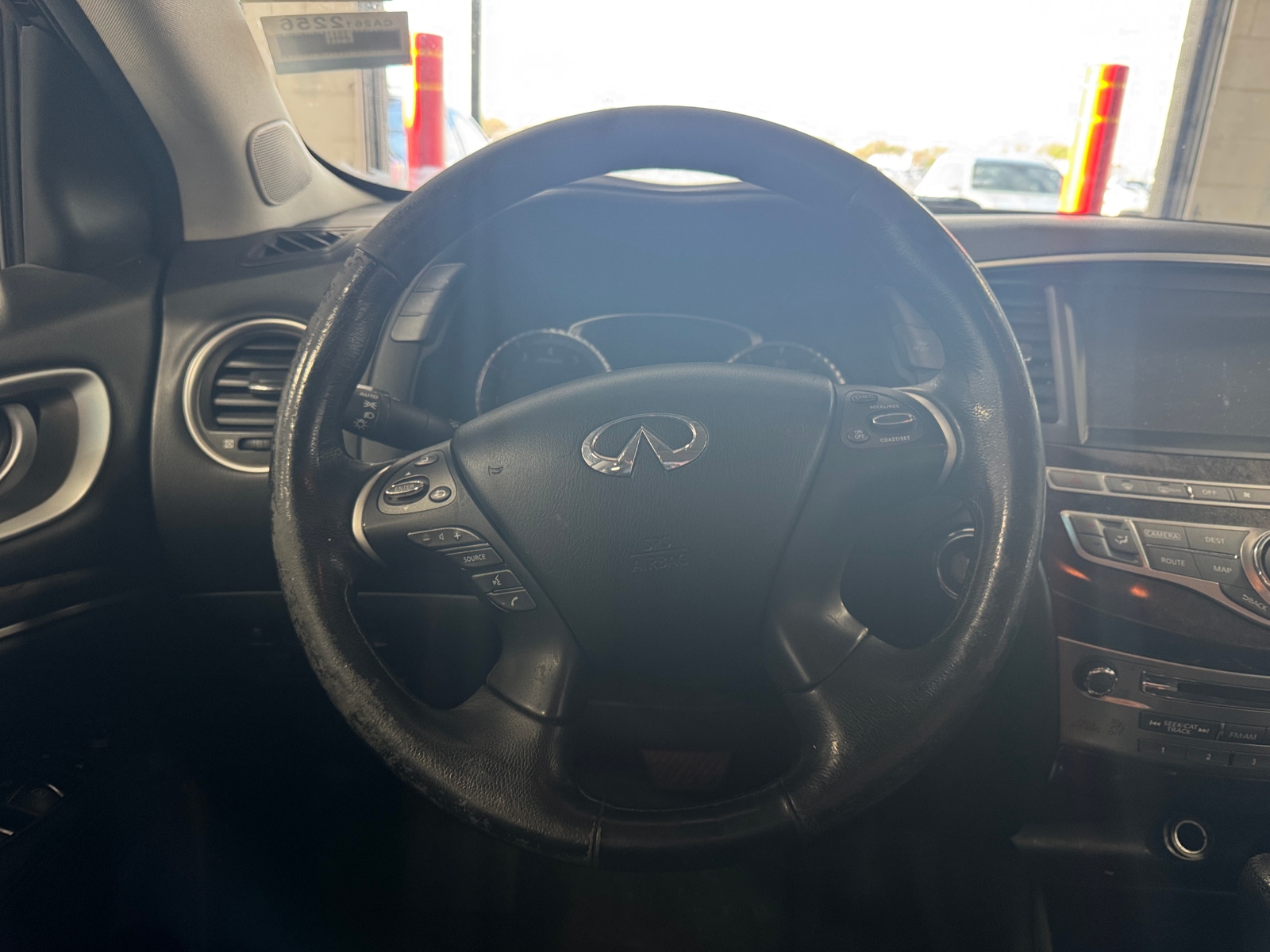 Thumbnail: 2015 INFINITI QX60 - 4