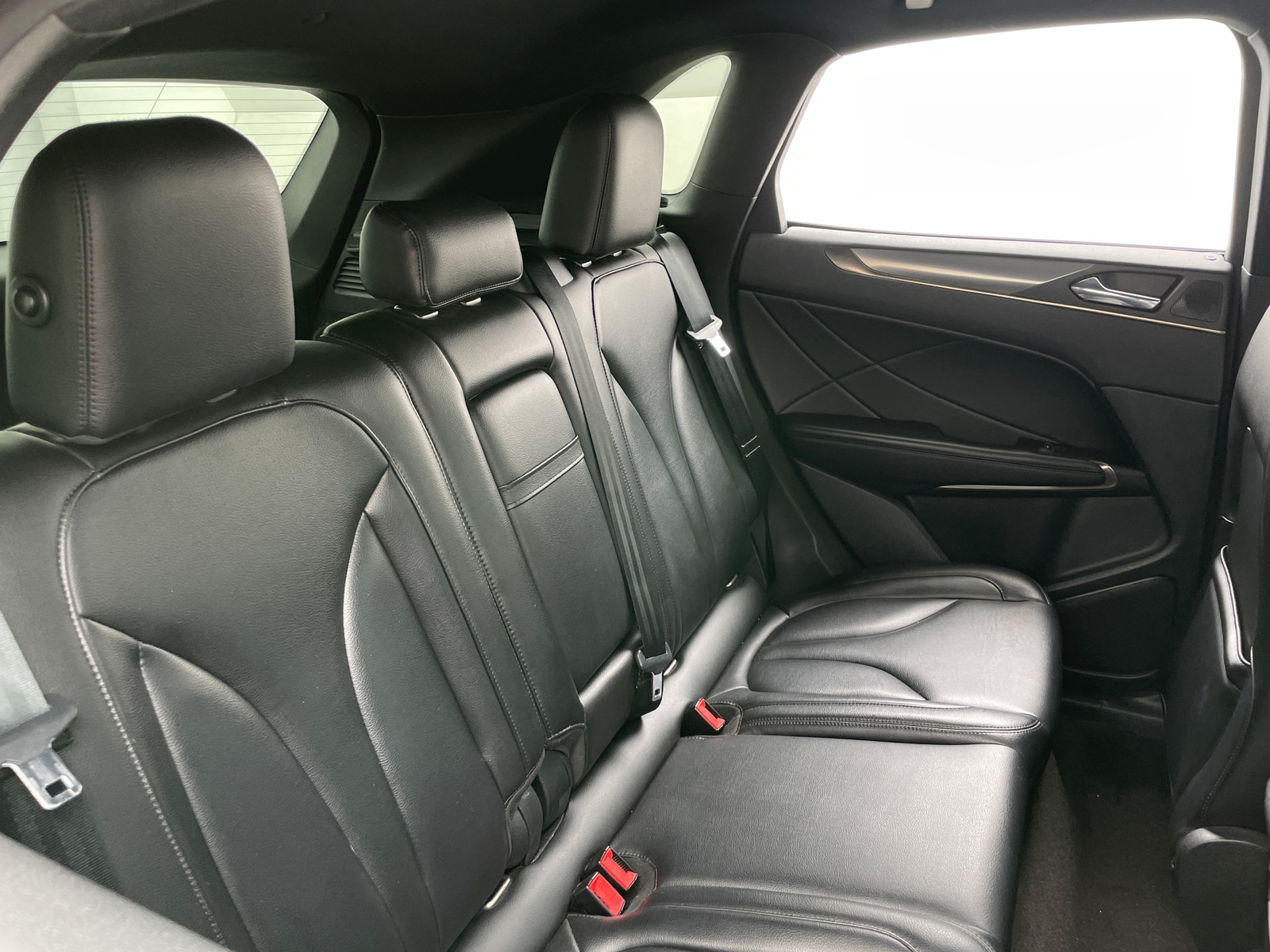 Thumbnail: 2019 Lincoln MKC - 5