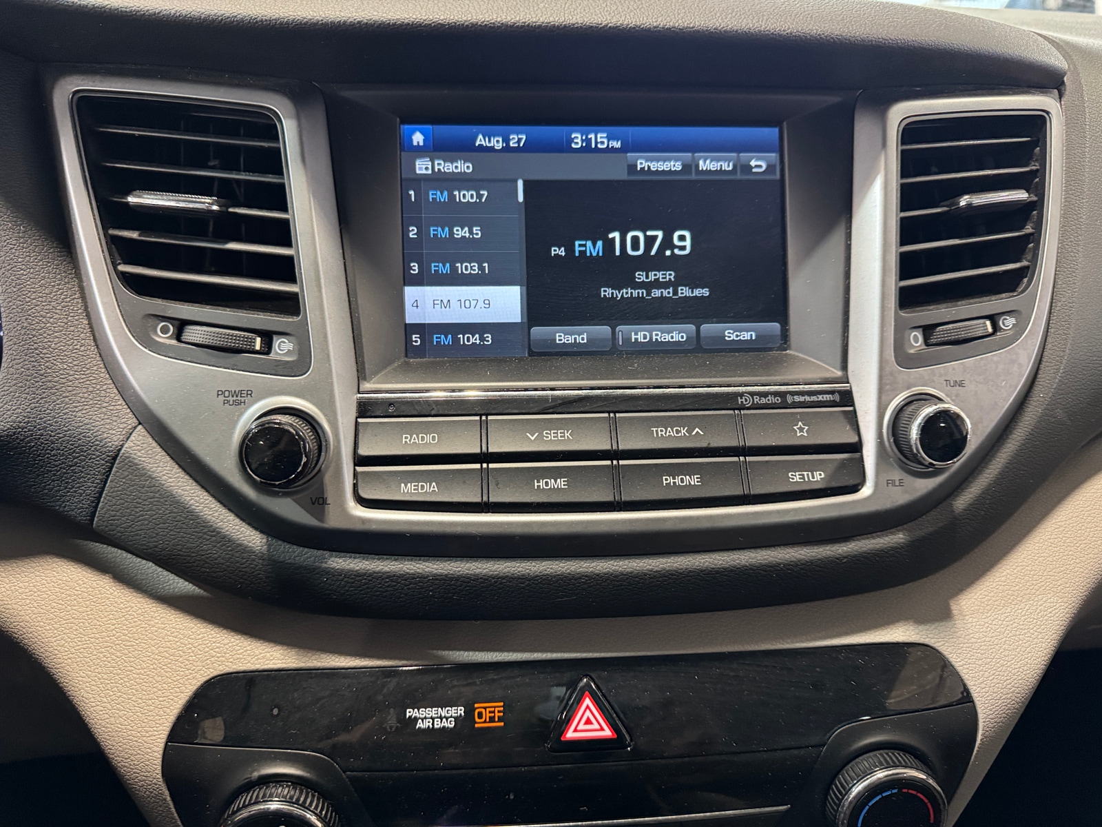 Thumbnail: 2018 Hyundai Tucson - 4