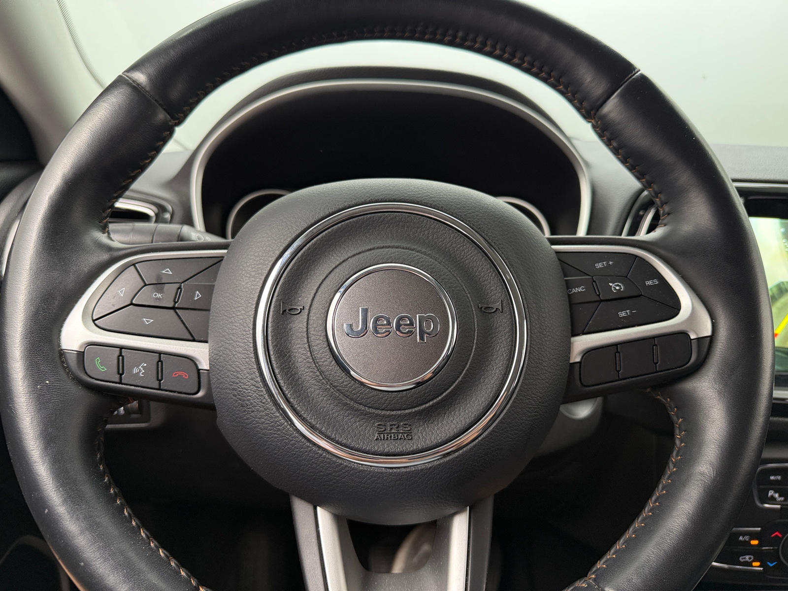 Thumbnail: 2018 Jeep Compass - 4