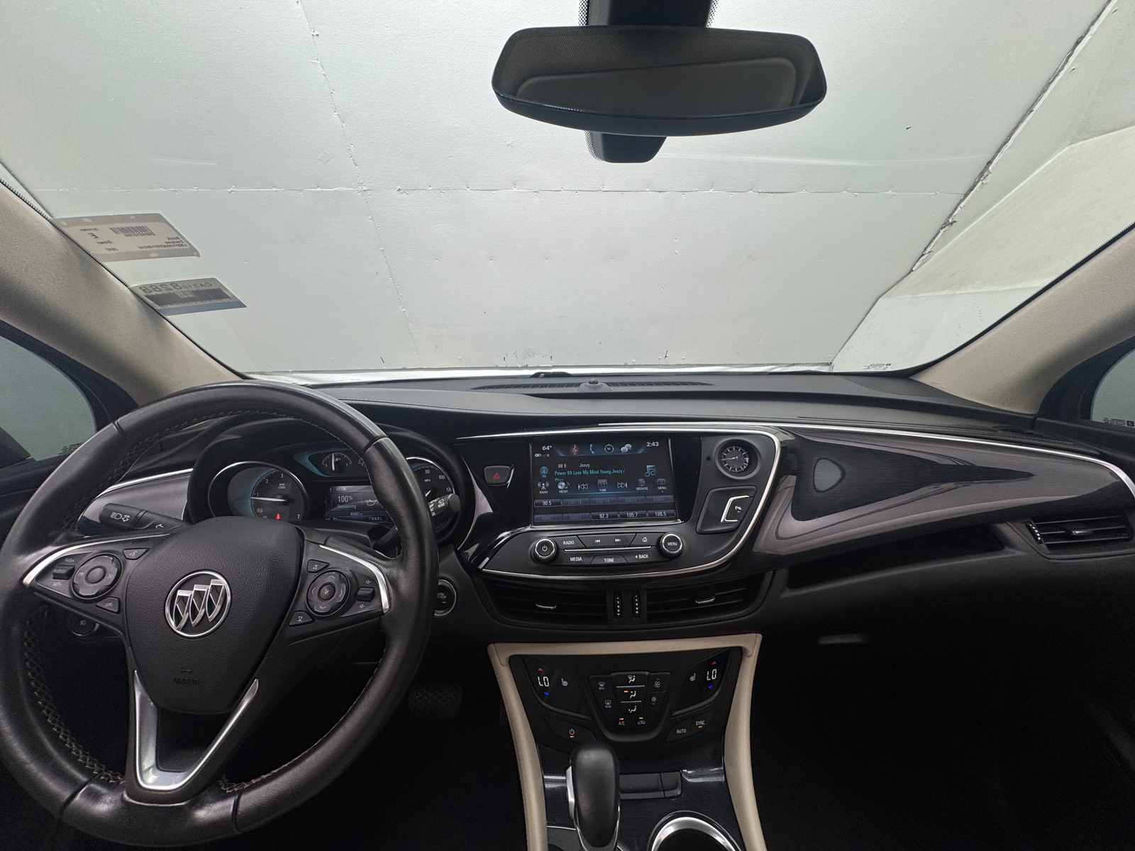 Thumbnail: 2017 Buick Envision - 3