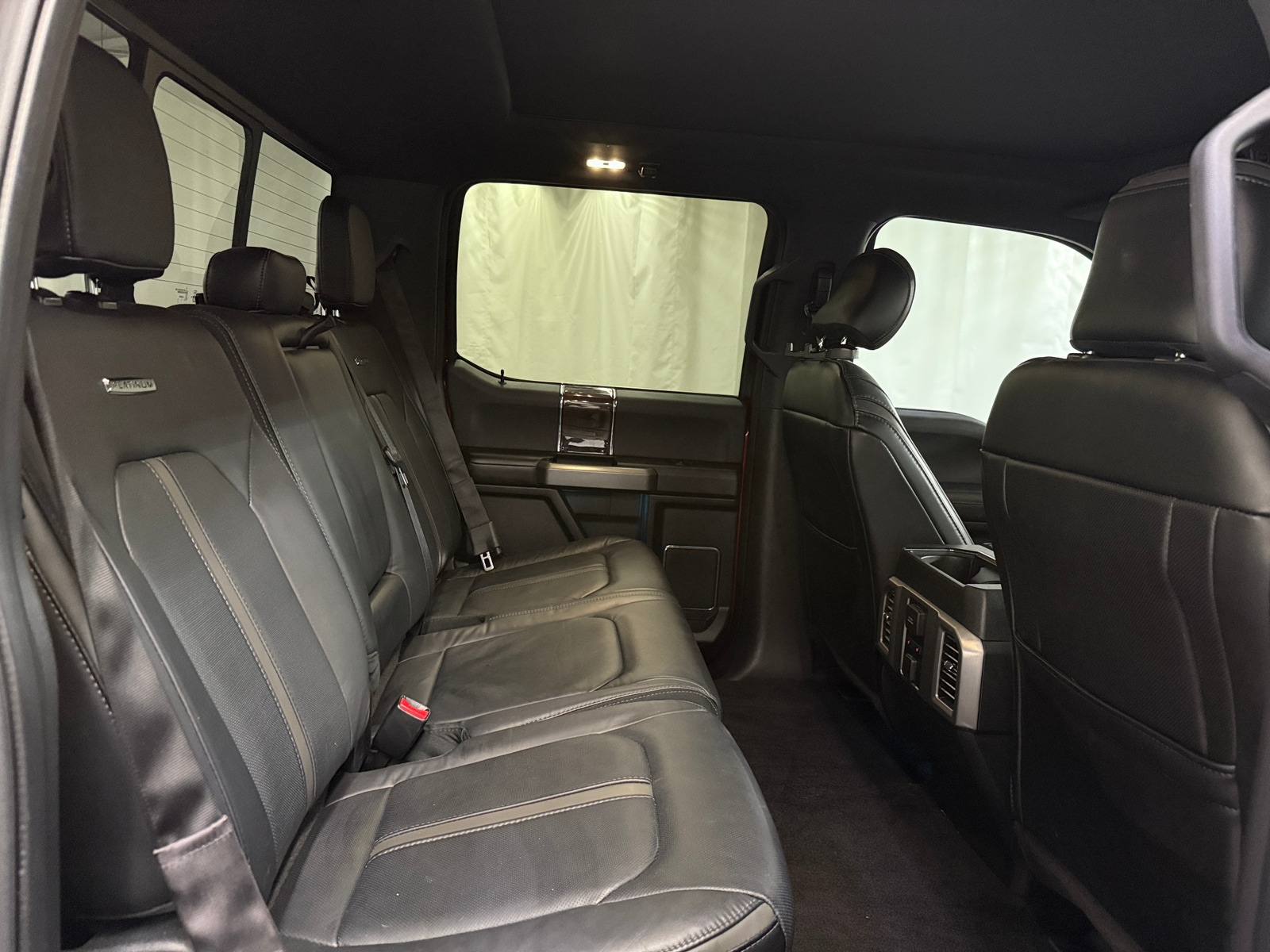 Thumbnail: 2016 Ford Econoline - 5