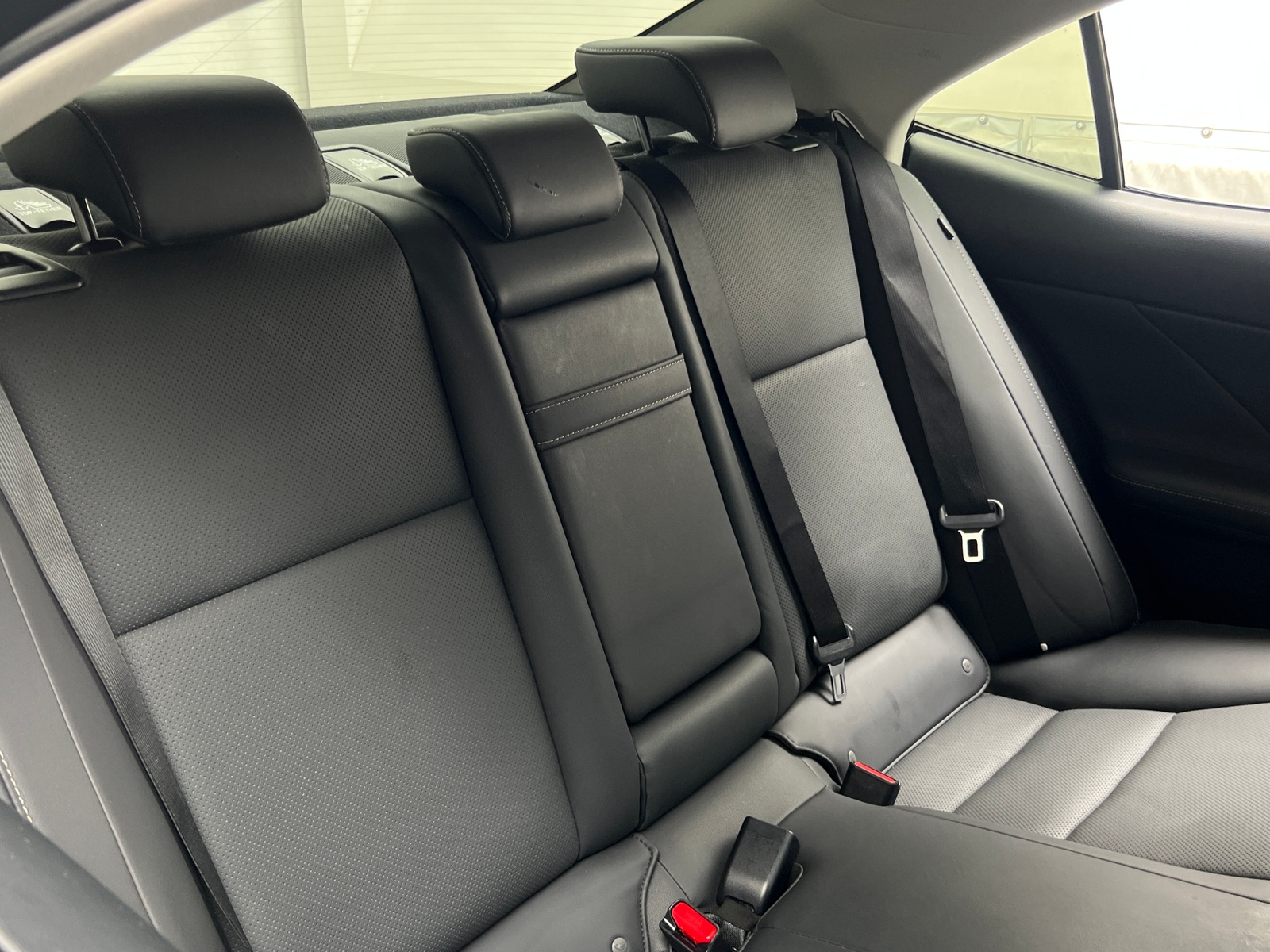 Thumbnail: 2019 Lexus IS - 5