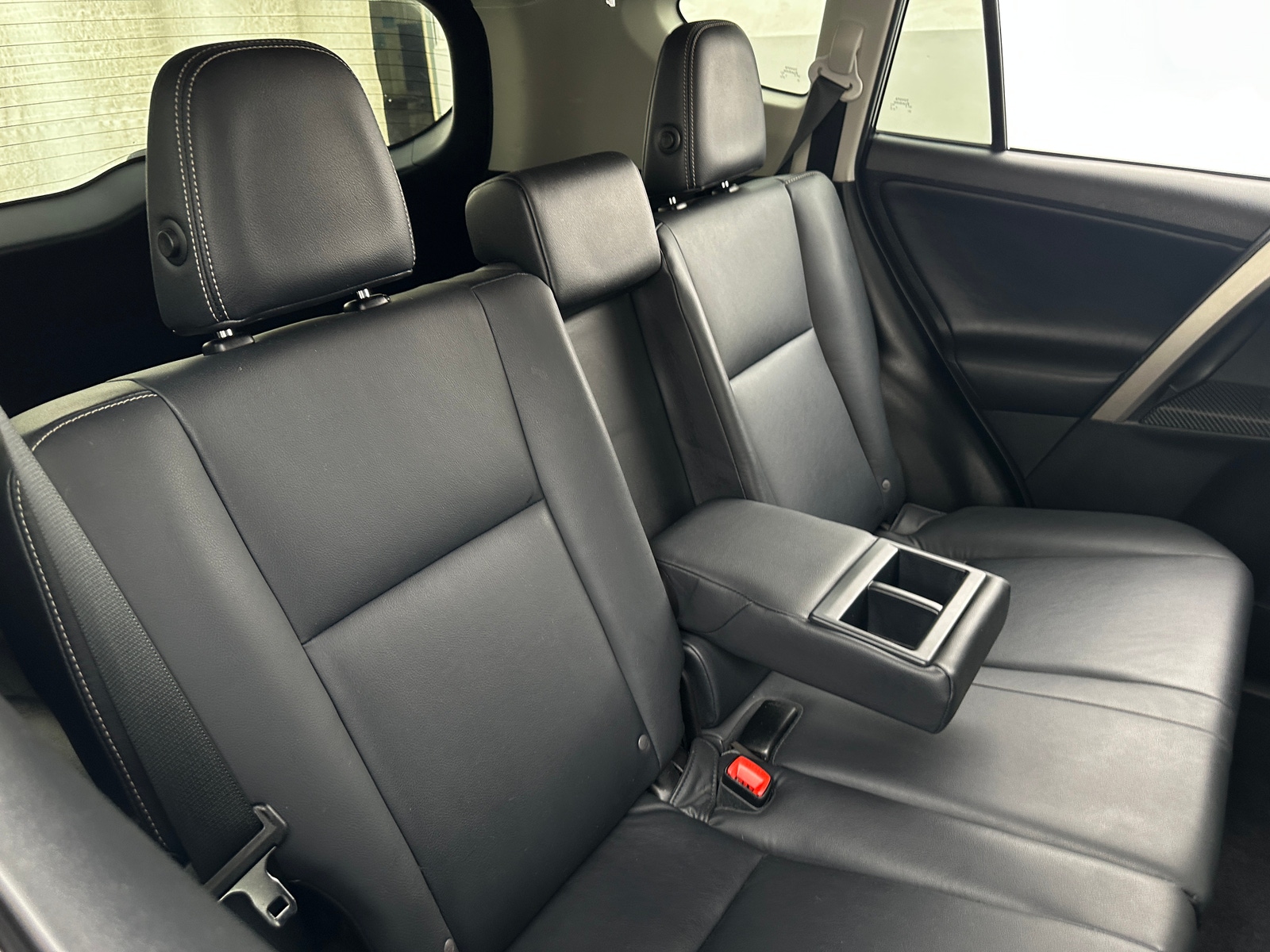 Thumbnail: 2013 Toyota RAV4 - 6