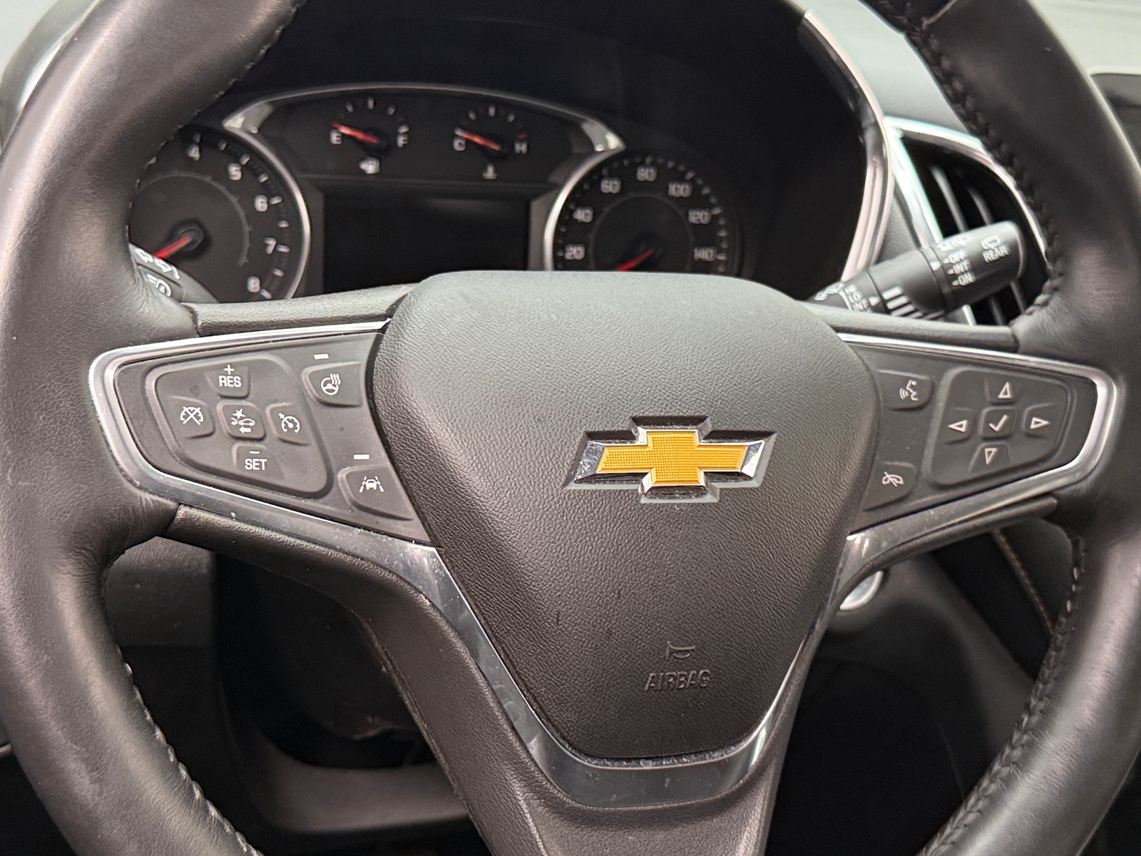 Thumbnail: 2018 Chevrolet Equinox - 4