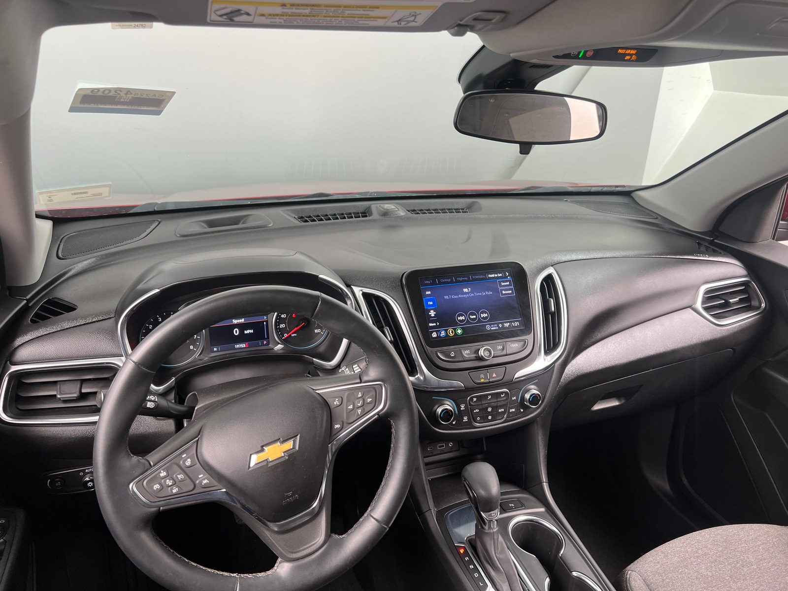 Thumbnail: 2023 Chevrolet Equinox - 3