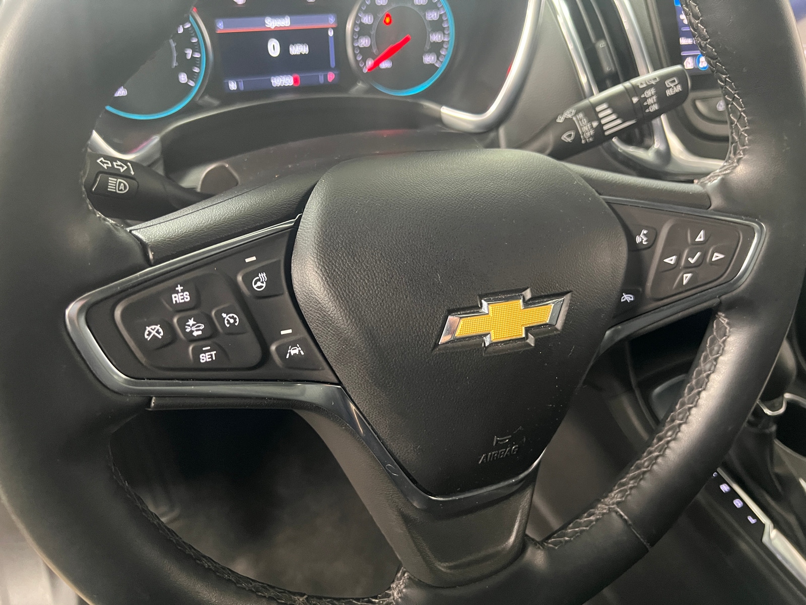 Thumbnail: 2023 Chevrolet Equinox - 5
