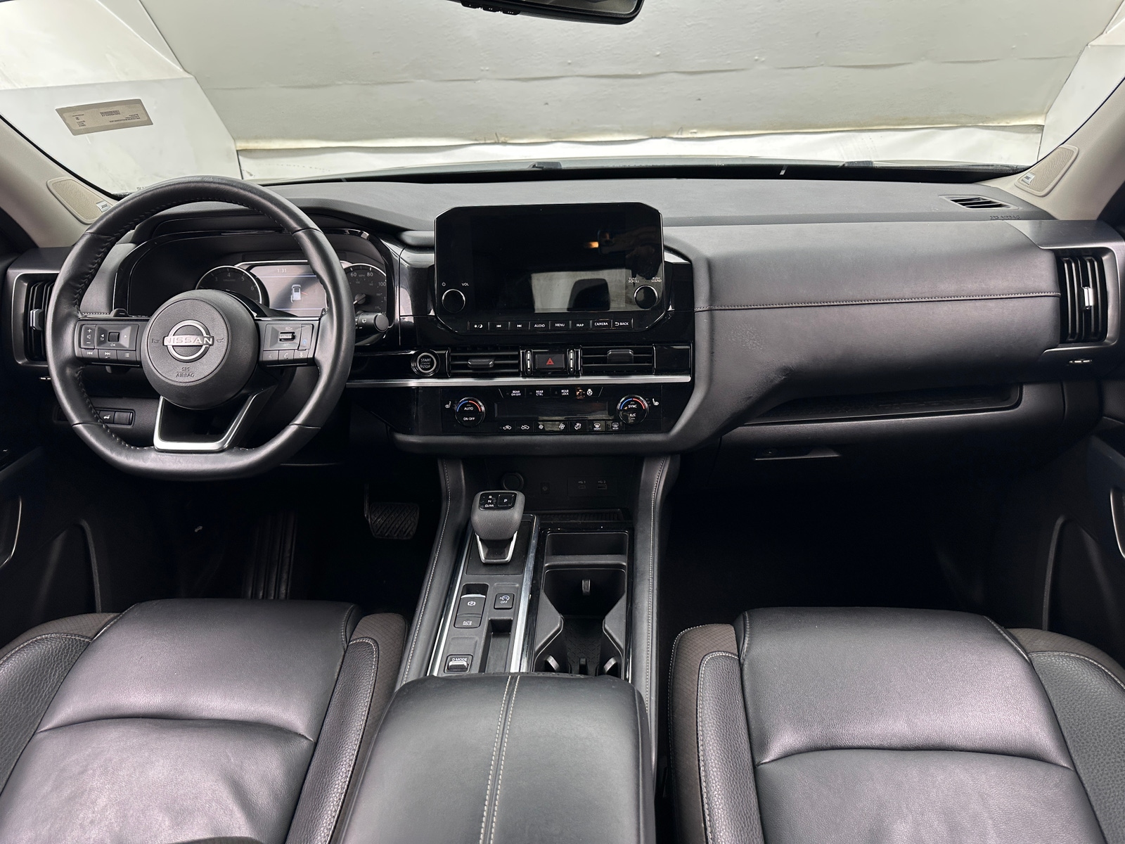 Thumbnail: 2023 Nissan Pathfinder - 2
