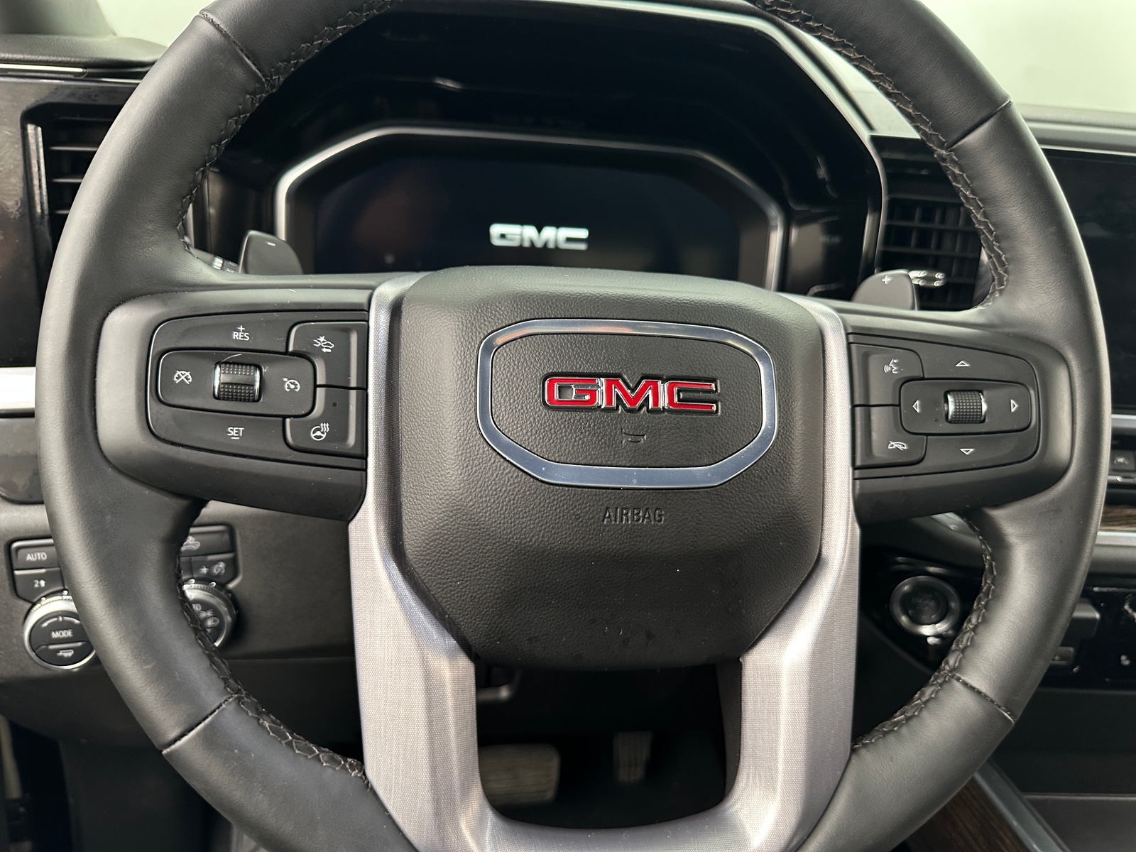 Thumbnail: 2025 GMC Sierra 1500 - 5