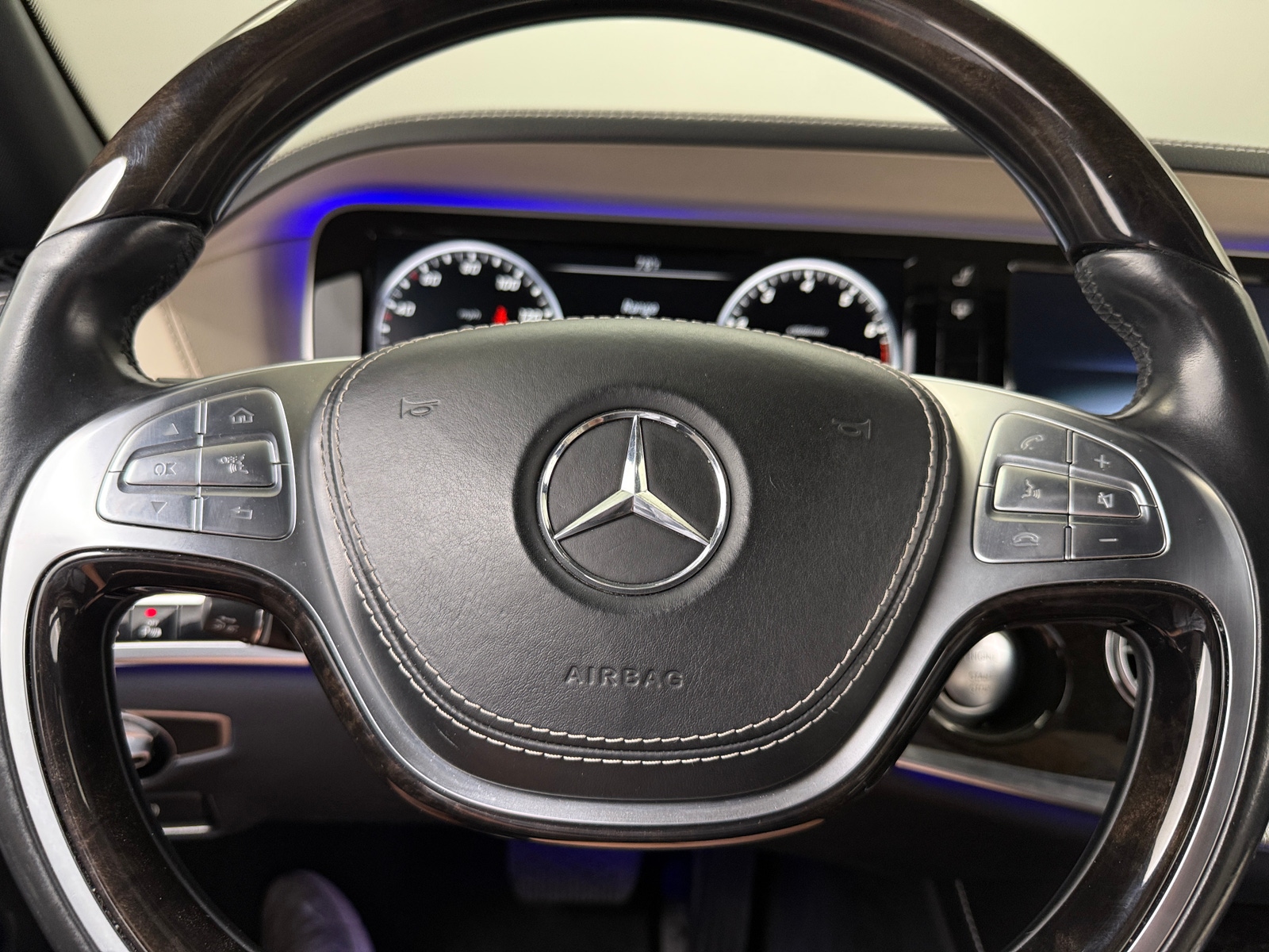 Thumbnail: 2016 Mercedes-Benz S-Class - 4