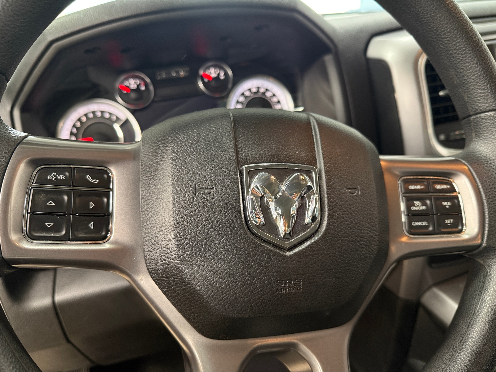 Thumbnail: 2023 RAM 1500 Classic - 5