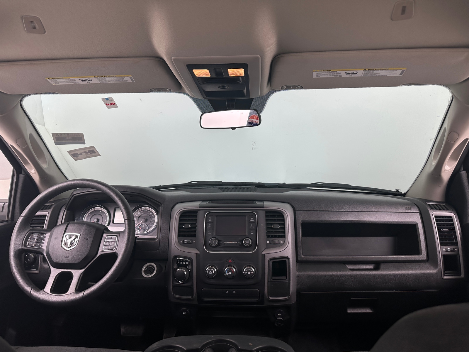 Thumbnail: 2022 RAM 1500 Classic - 3