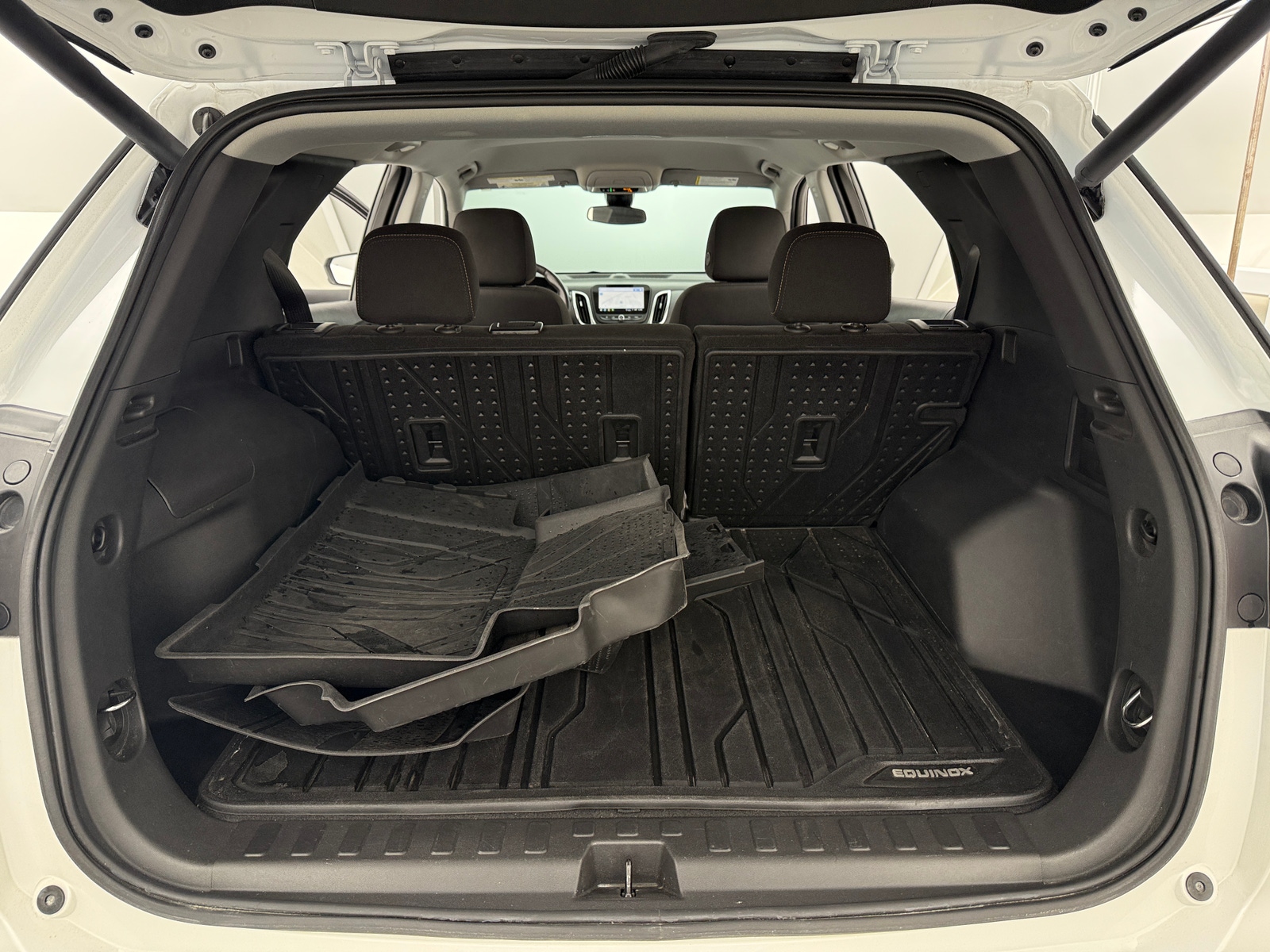 Thumbnail: 2022 Chevrolet Equinox - 7