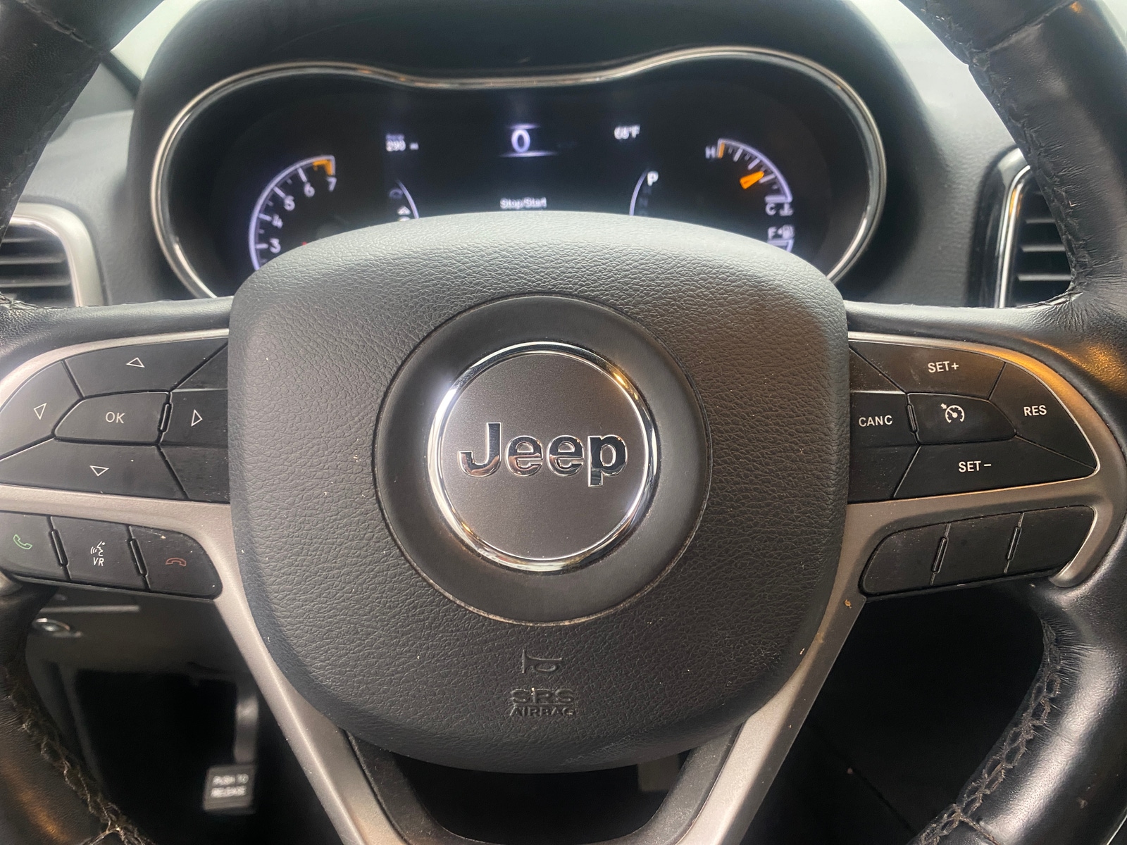 Thumbnail: 2020 Jeep Grand Cherokee - 5