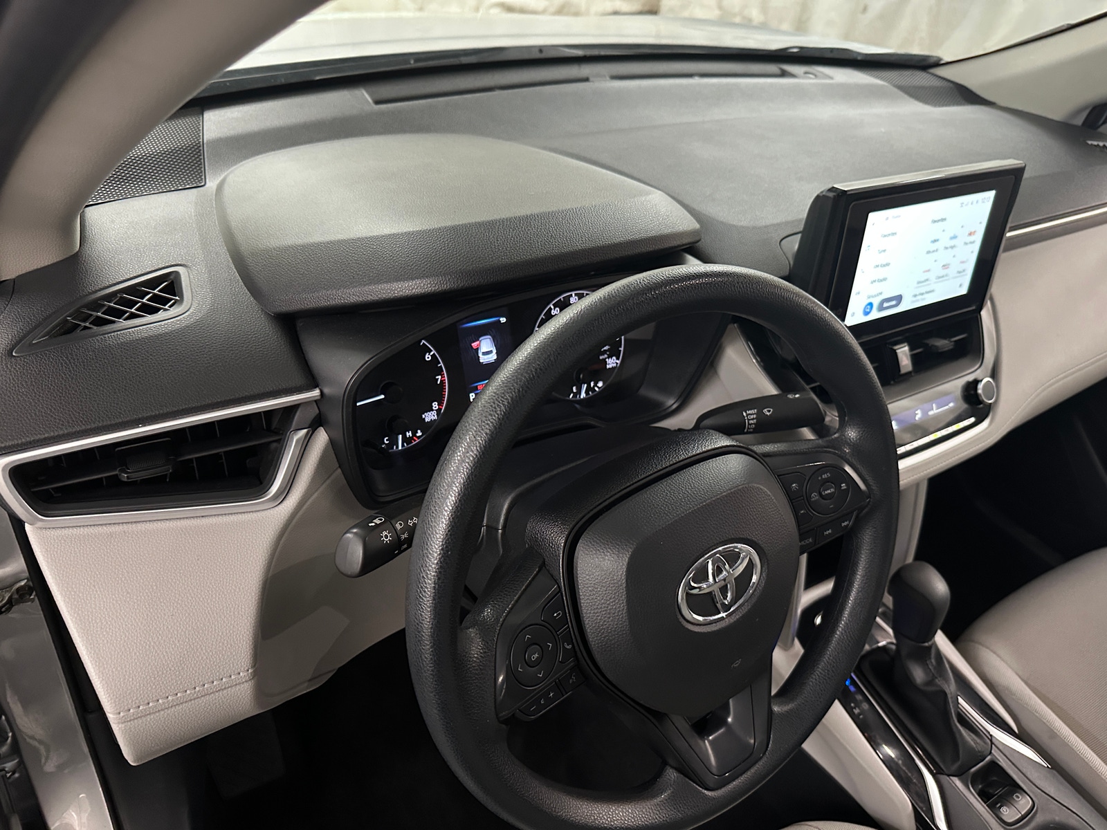 Thumbnail: 2024 Toyota Corolla Cross - 3