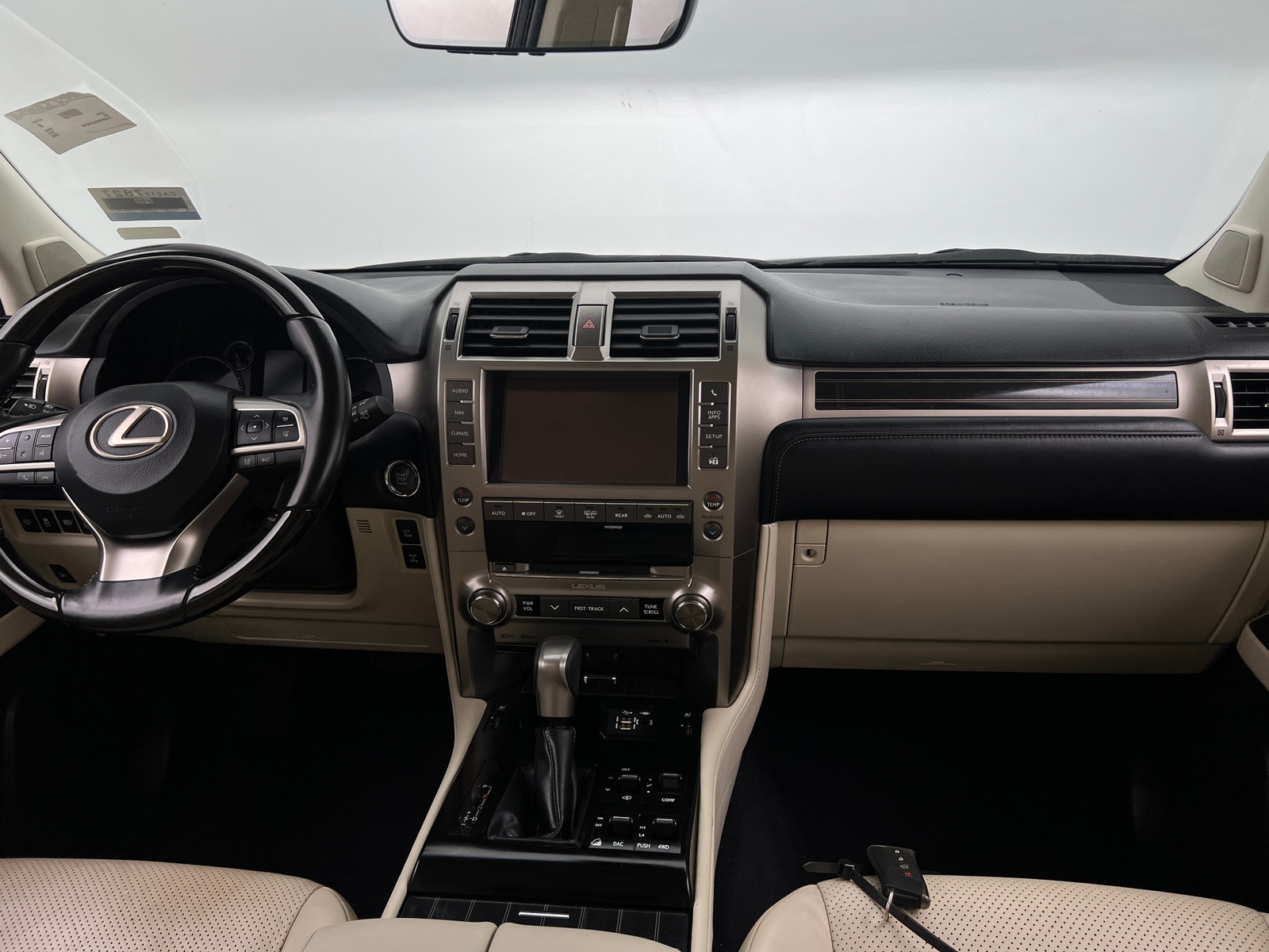 Thumbnail: 2020 Lexus GX - 2