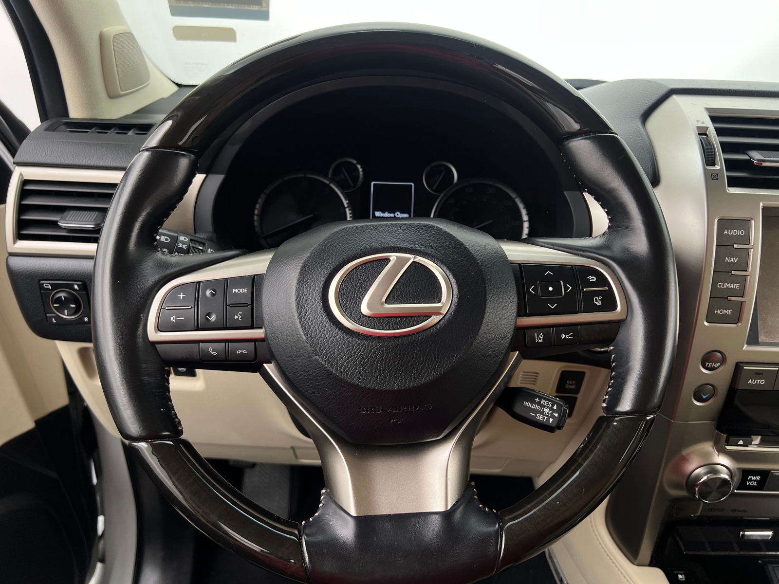 Thumbnail: 2020 Lexus GX - 4