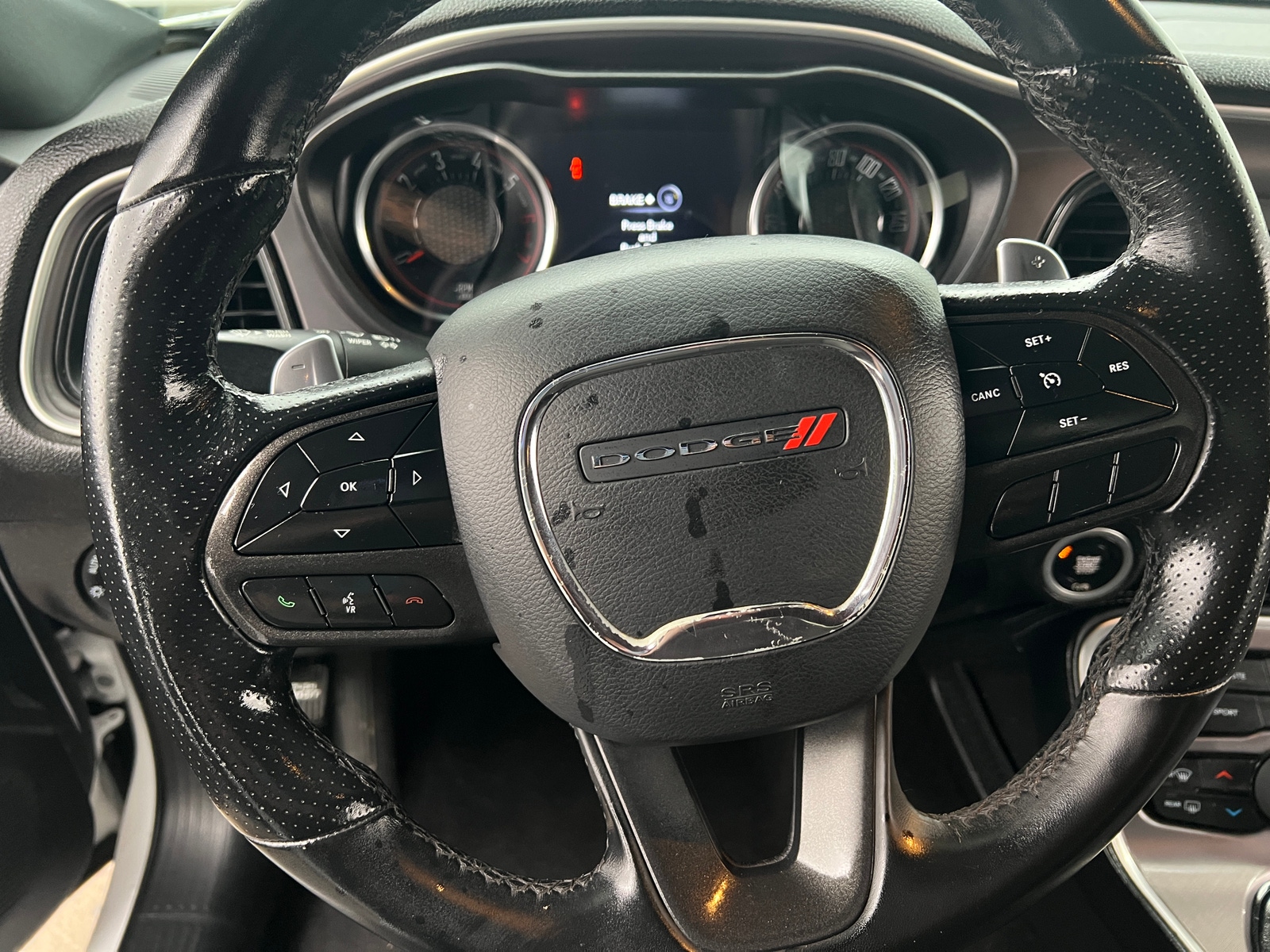 Thumbnail: 2022 Dodge Challenger - 4