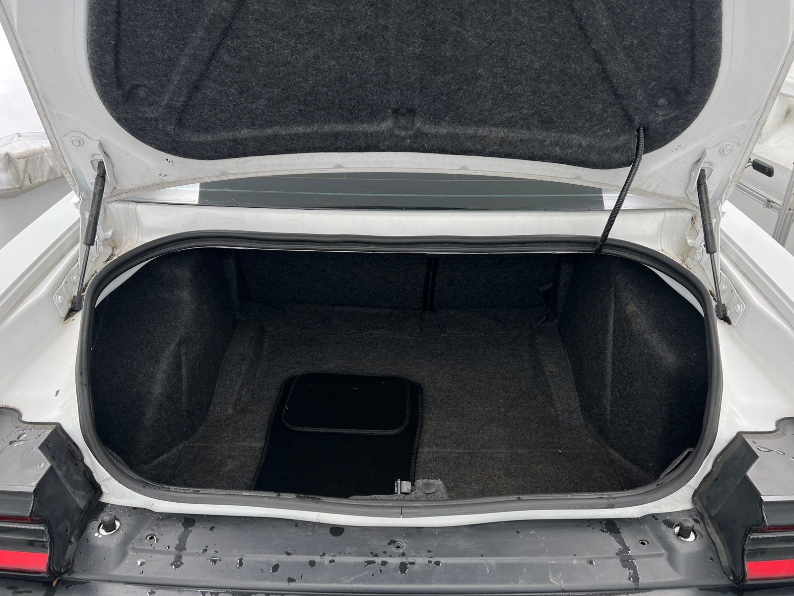 Thumbnail: 2022 Dodge Challenger - 5