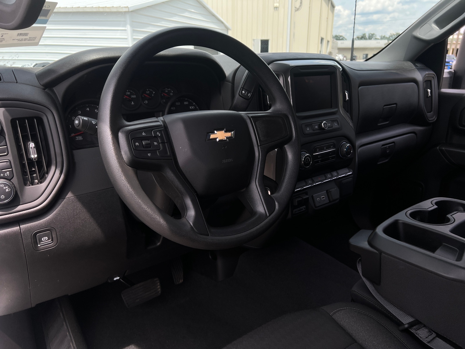 Thumbnail: 2025 Chevrolet Silverado 2500 - 3