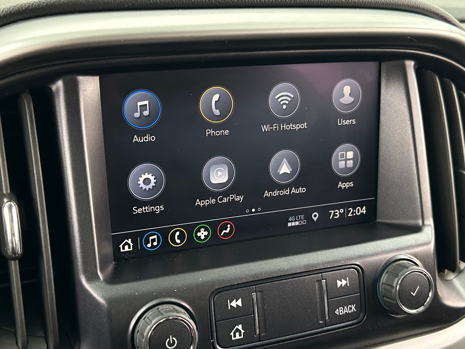 Thumbnail: 2022 Chevrolet Colorado - 3
