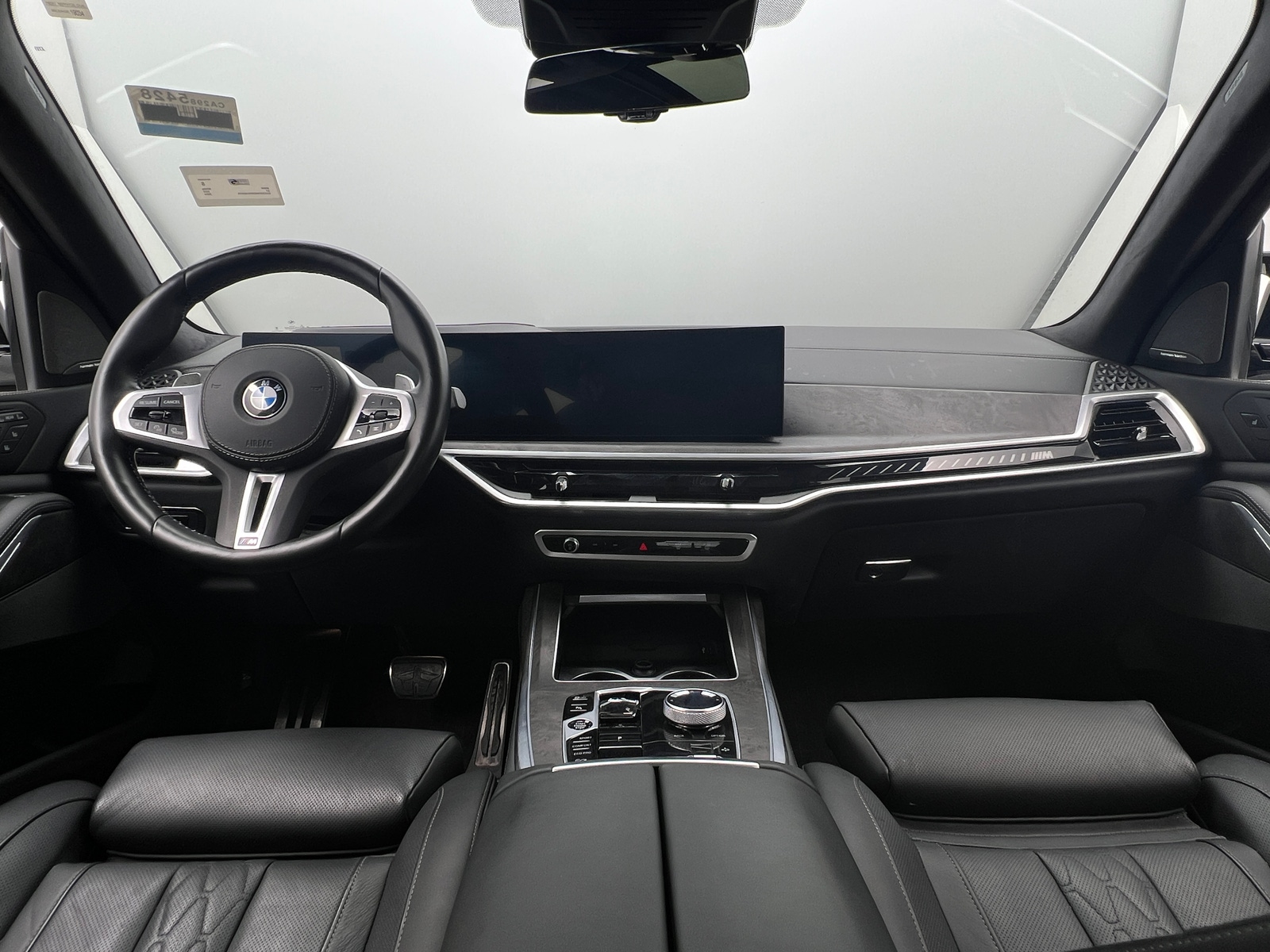 Thumbnail: 2024 BMW X7 - 2