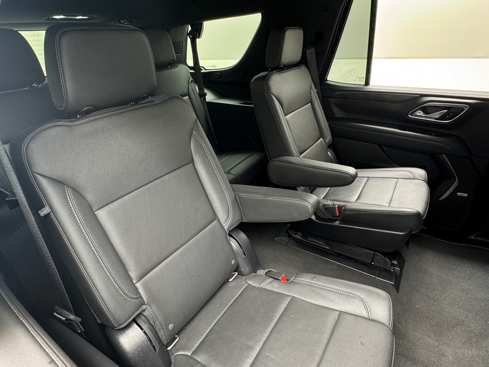 Thumbnail: 2021 Chevrolet Tahoe - 5