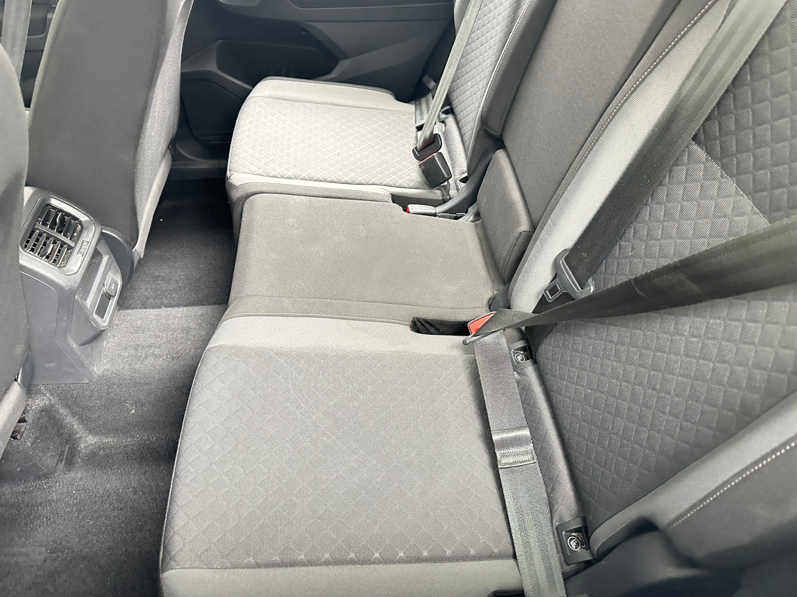 Thumbnail: 2019 Volkswagen Tiguan - 6