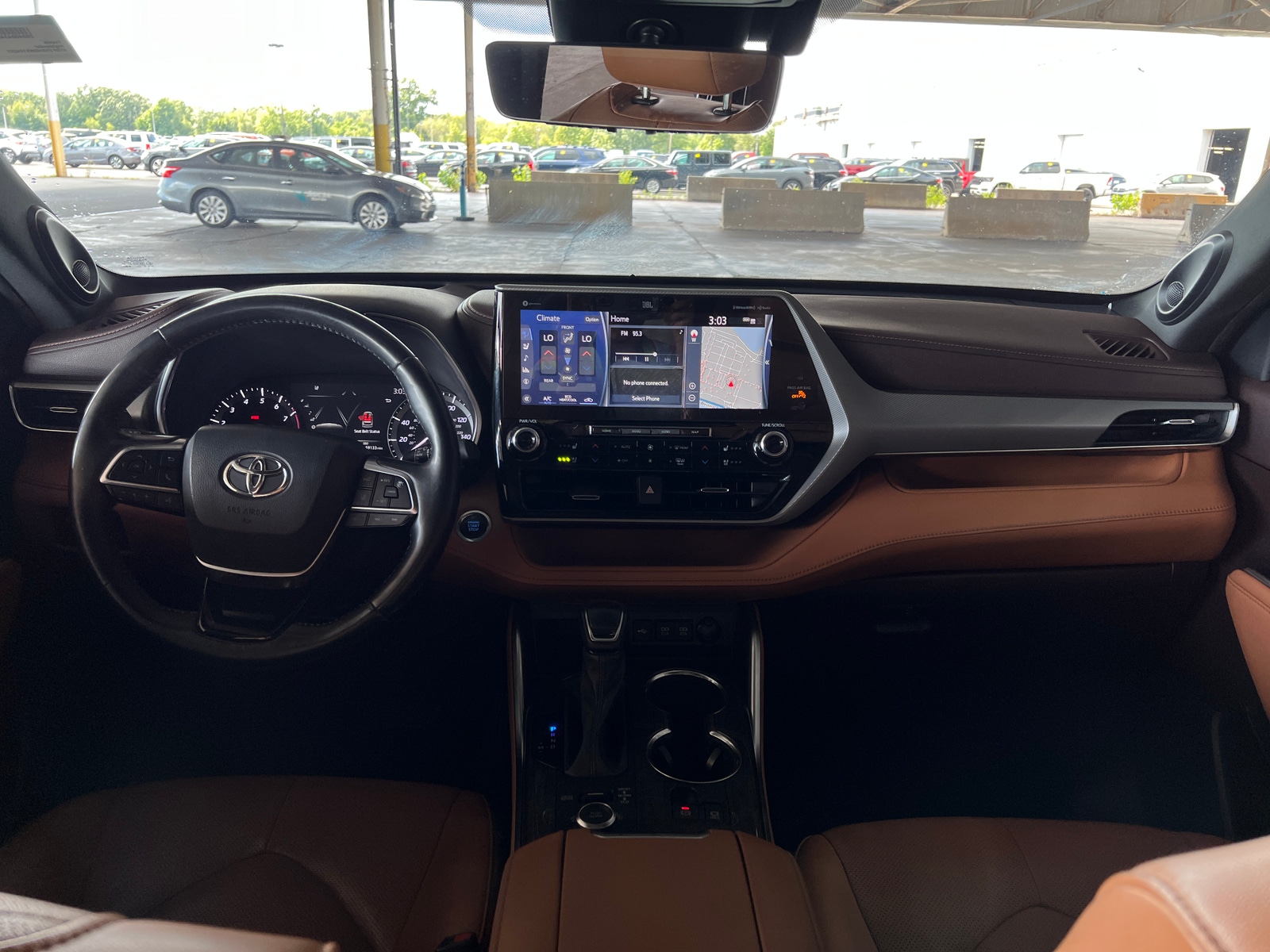 Thumbnail: 2021 Toyota Highlander - 2