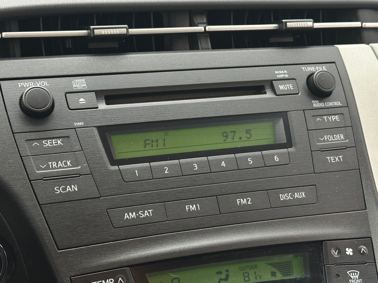 Thumbnail: 2011 Toyota Prius - 4