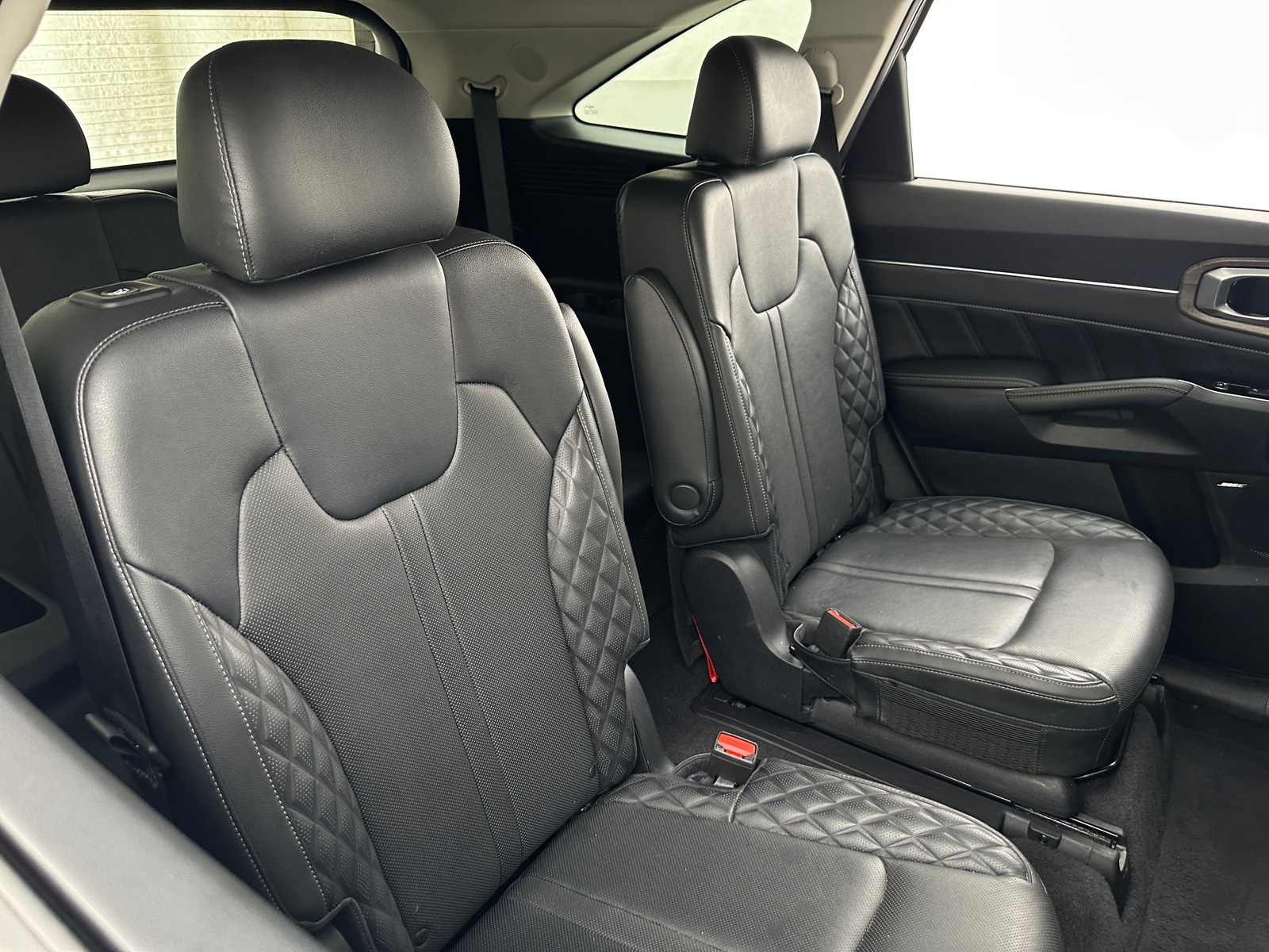 Thumbnail: 2022 Kia Sorento - 5