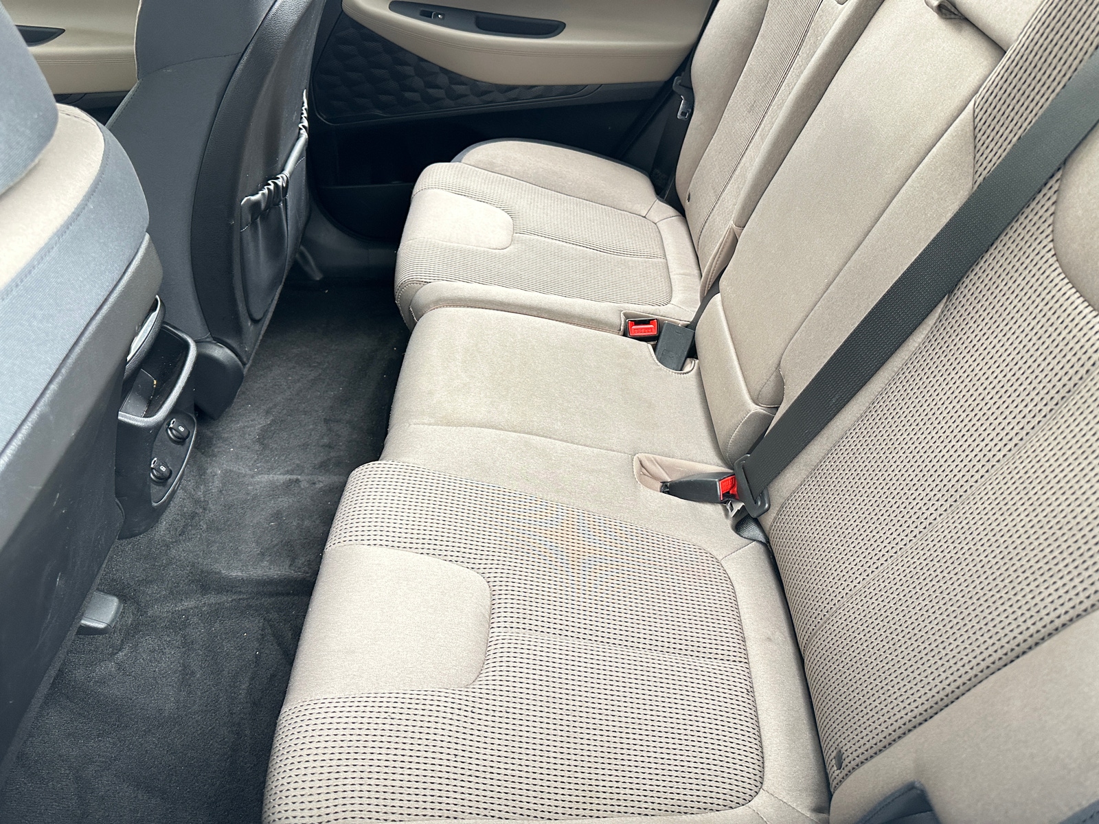 Thumbnail: 2019 Hyundai Santa Fe - 6
