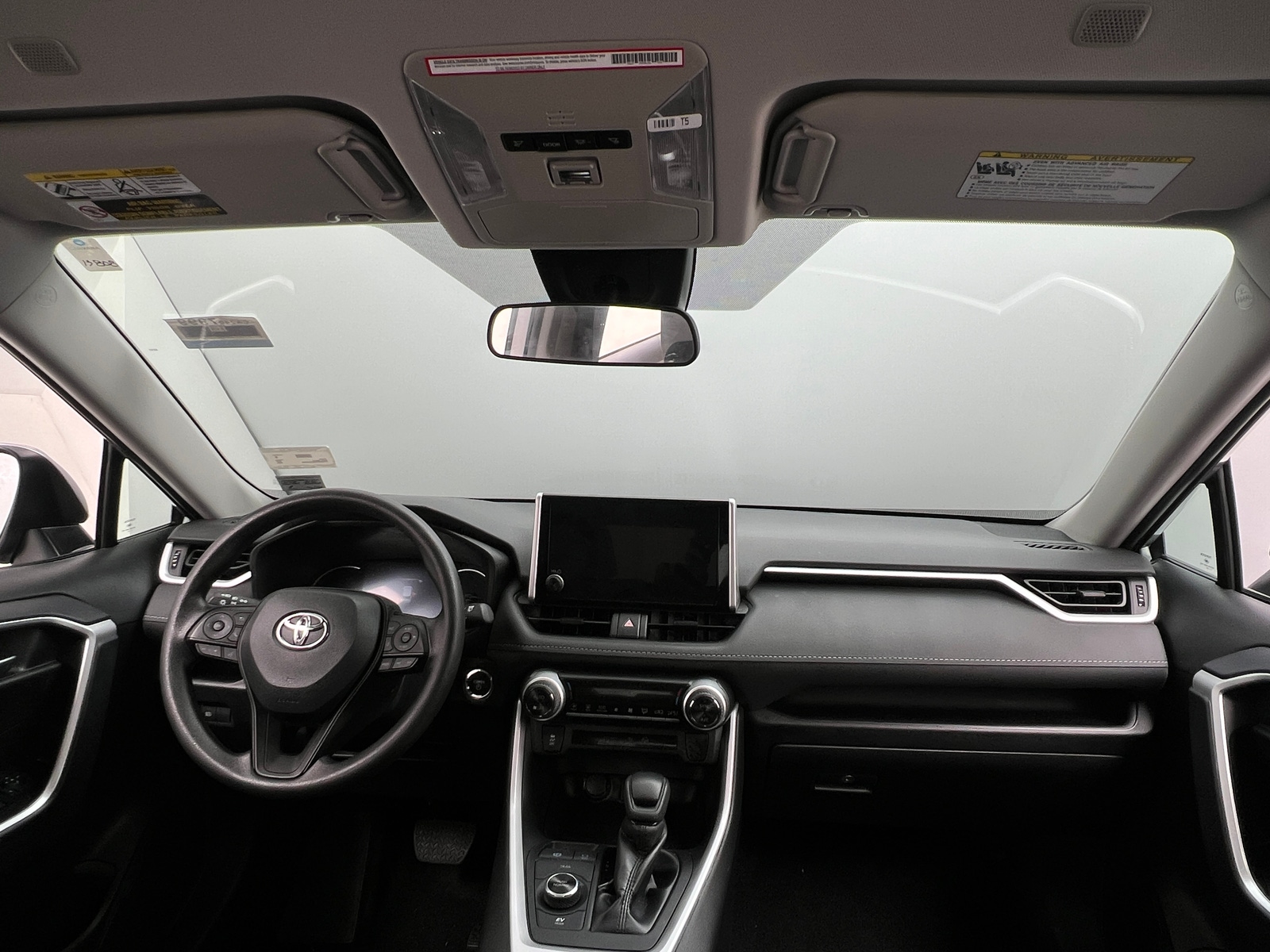 Thumbnail: 2024 Toyota RAV4 - 3