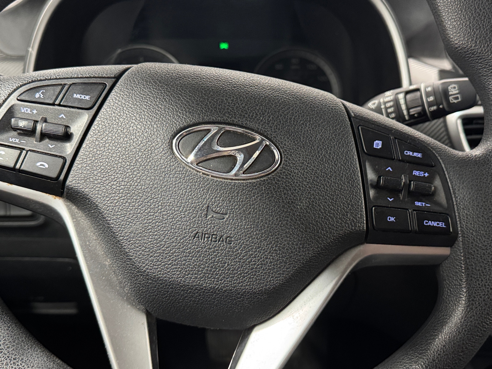 Thumbnail: 2019 Hyundai Tucson - 5