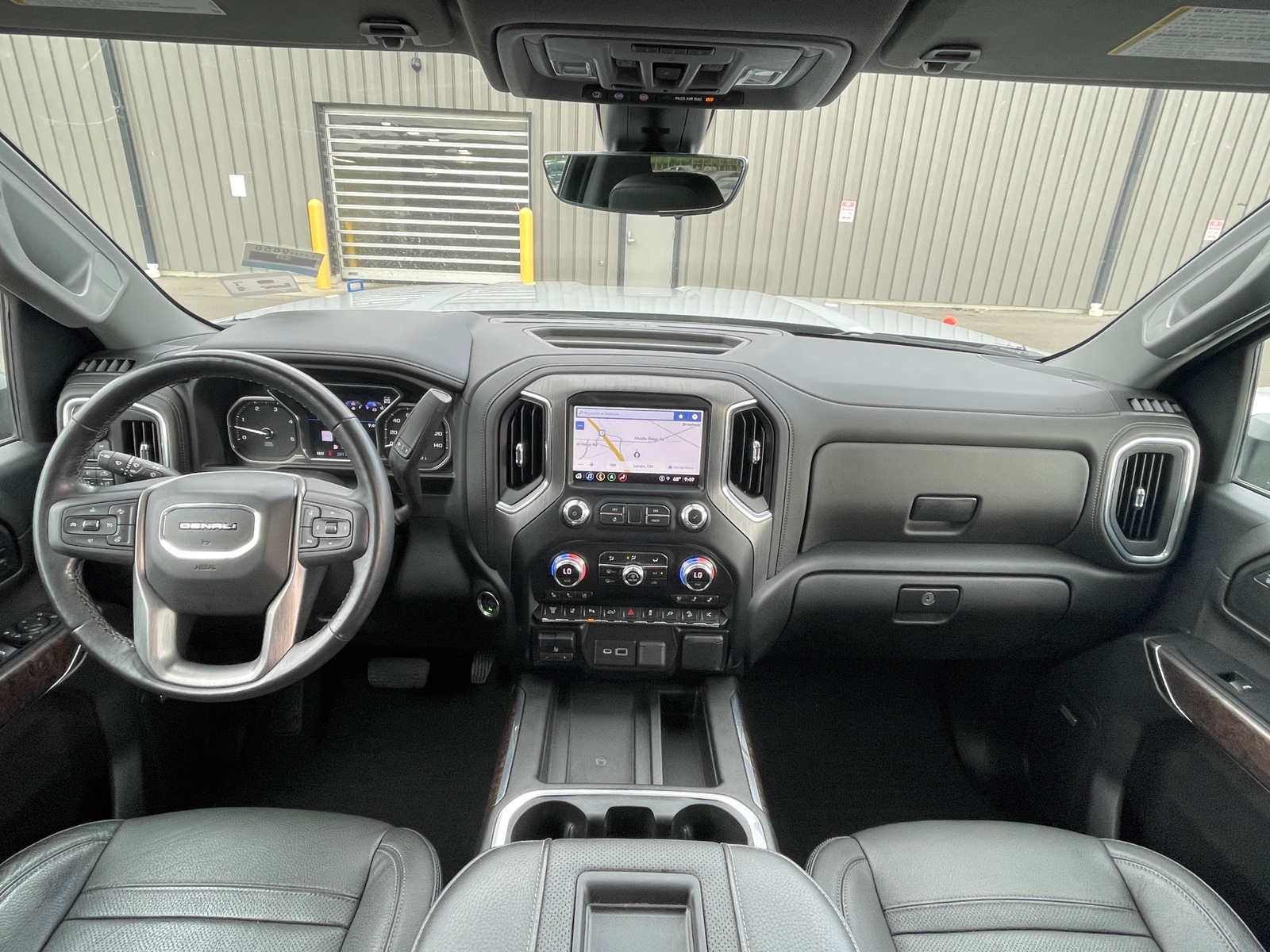 Thumbnail: 2022 GMC Sierra 3500 - 2