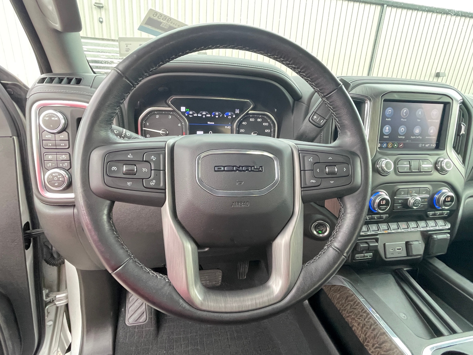 Thumbnail: 2022 GMC Sierra 3500 - 4
