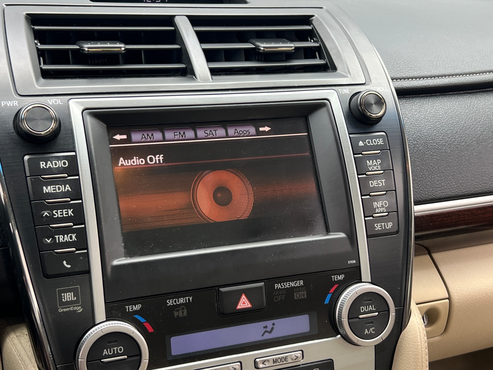 Thumbnail: 2012 Toyota Camry - 3