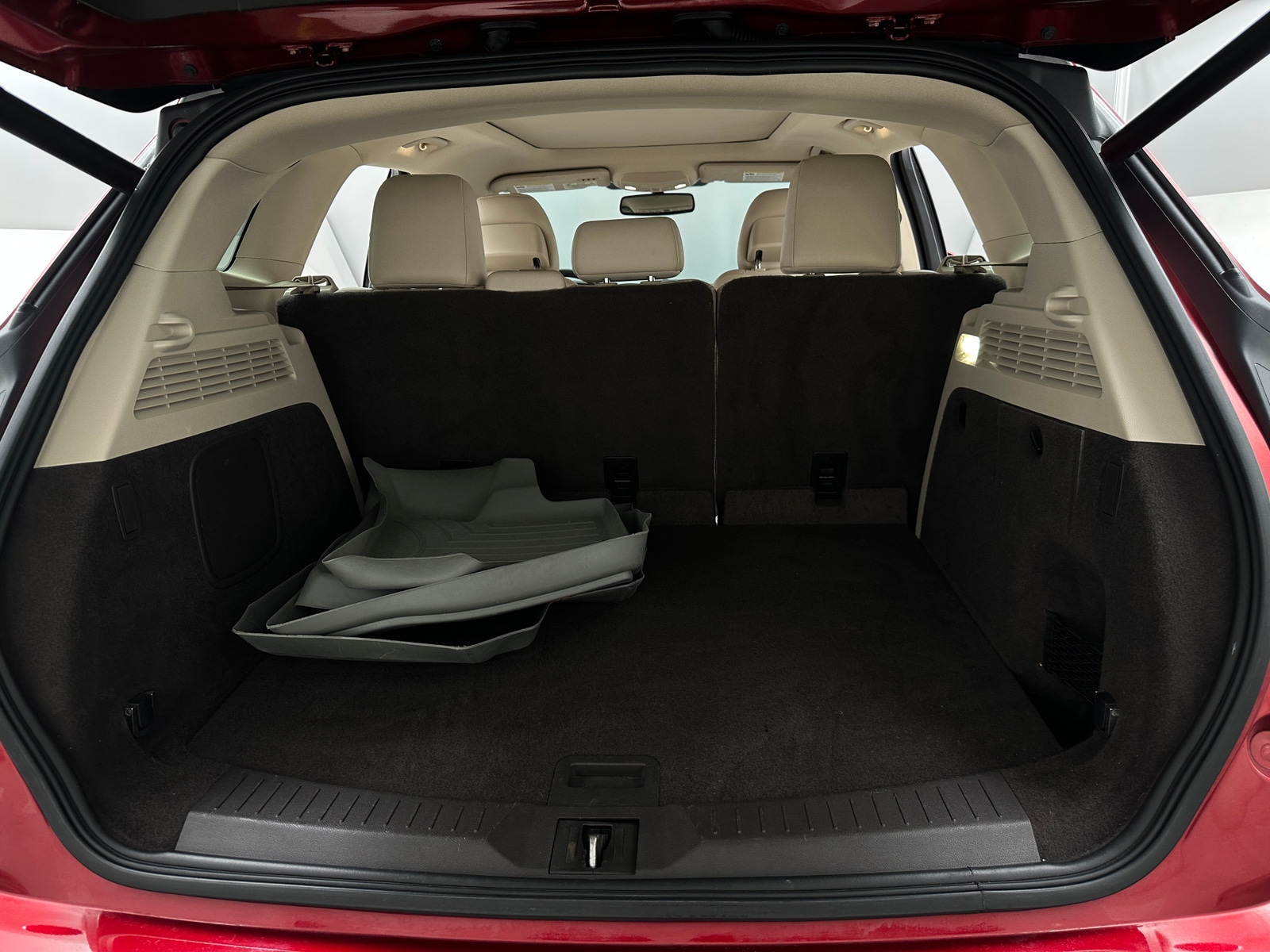 Thumbnail: 2017 Lincoln MKC - 6
