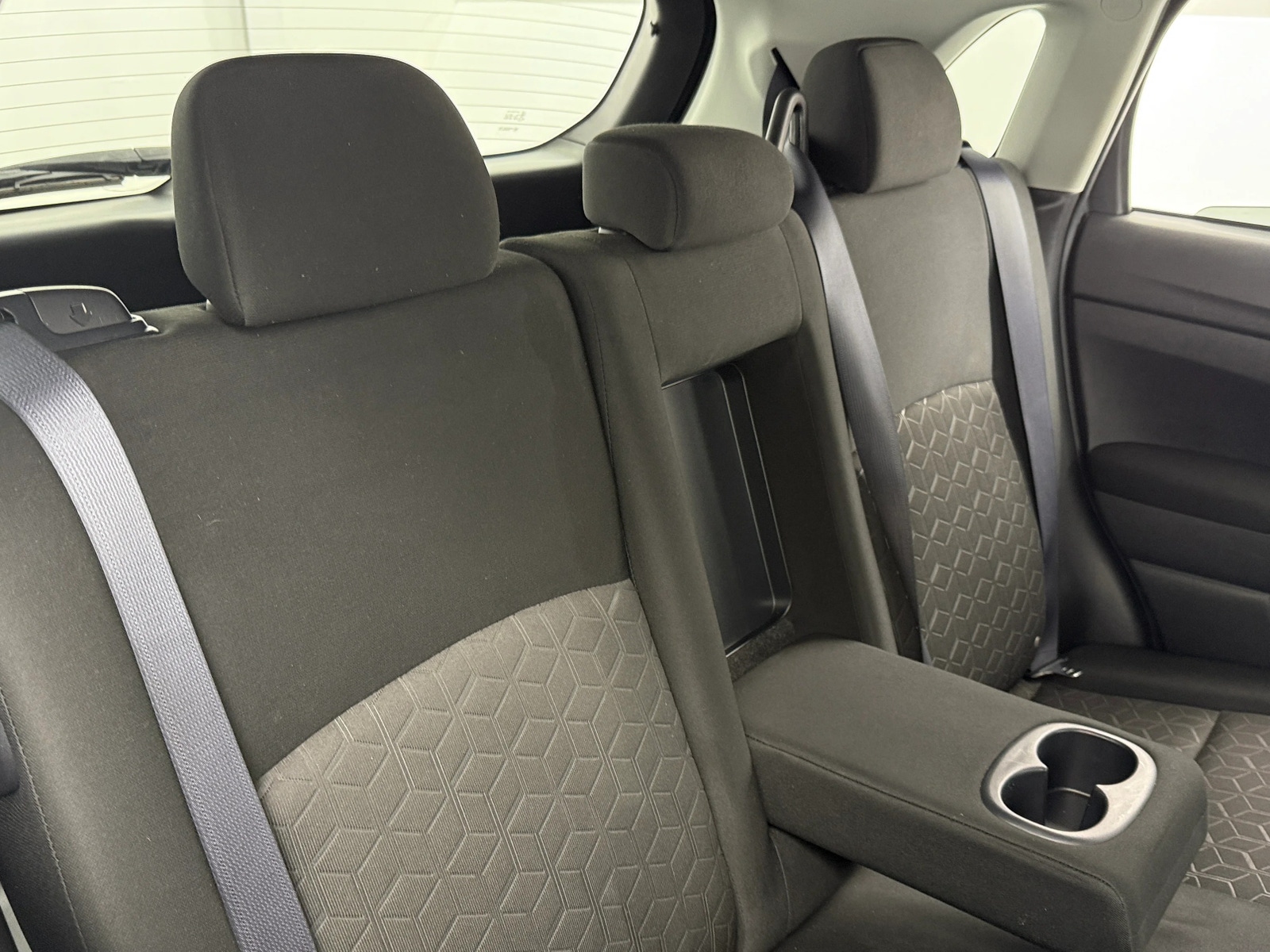 Thumbnail: 2021 Mitsubishi Outlander Sport - 6