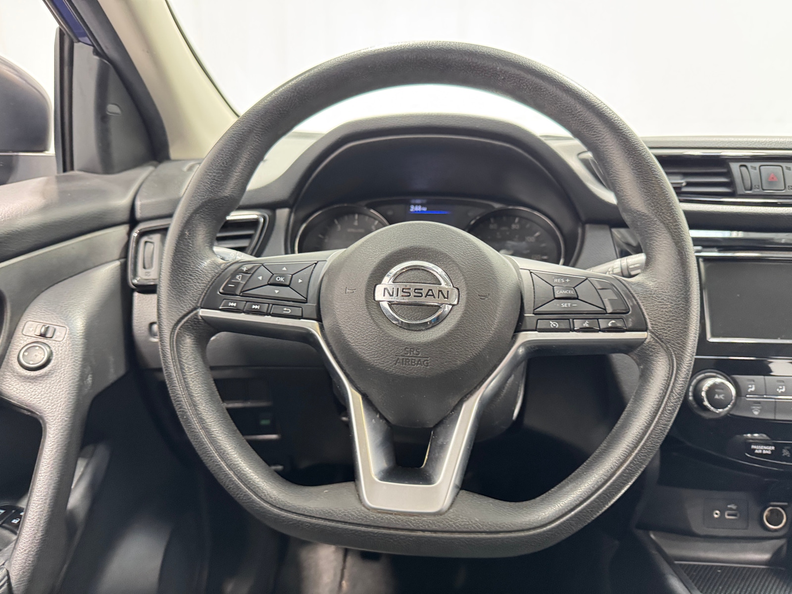 Thumbnail: 2019 Nissan Rogue Sport - 5