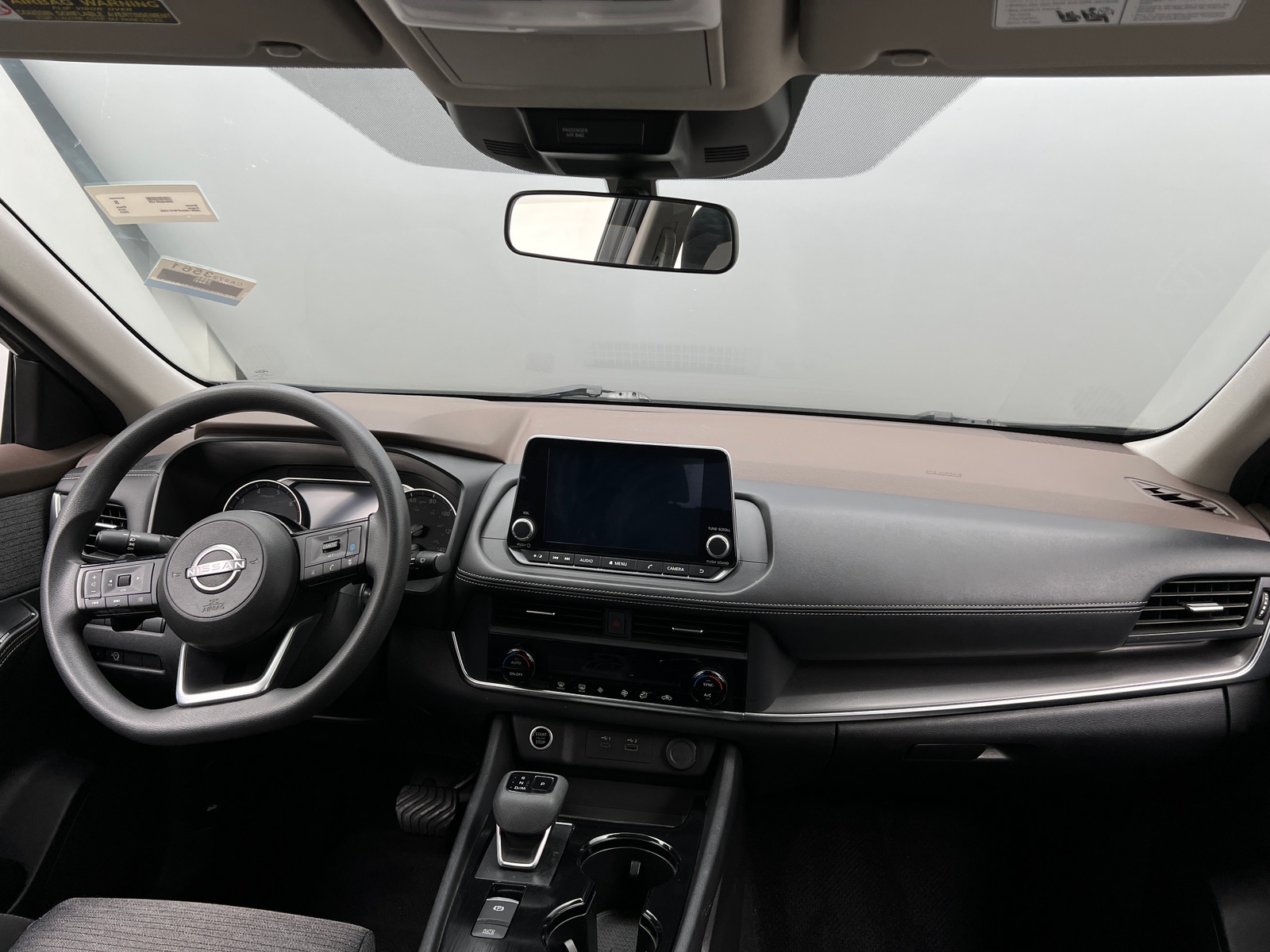 Thumbnail: 2023 Nissan Rogue - 3