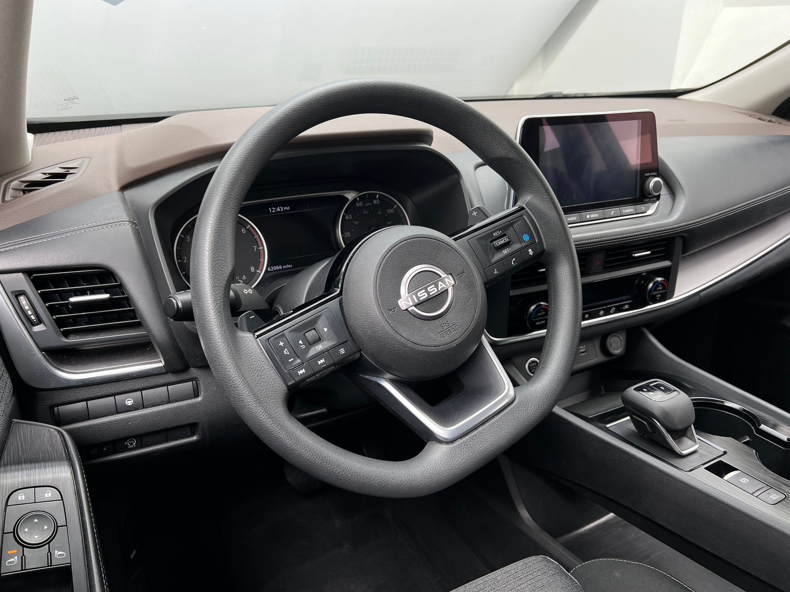 Thumbnail: 2023 Nissan Rogue - 5